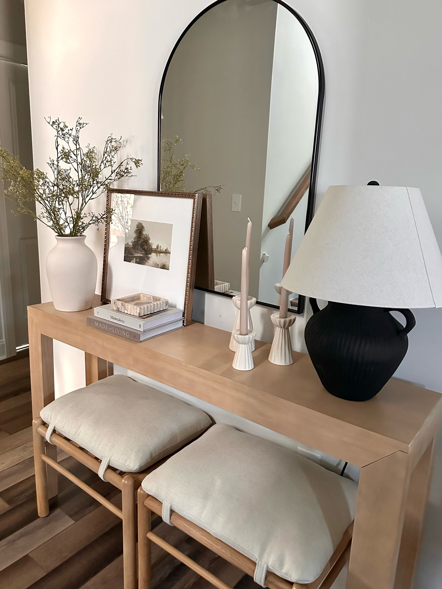 Entryway table 

#LTKStyleTip #LTKHome #LTKFindsUnder50