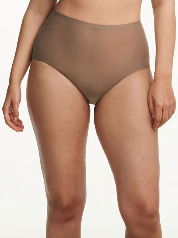 SoftStretch Brief Nude Hazelnut | Chantelle Lingerie