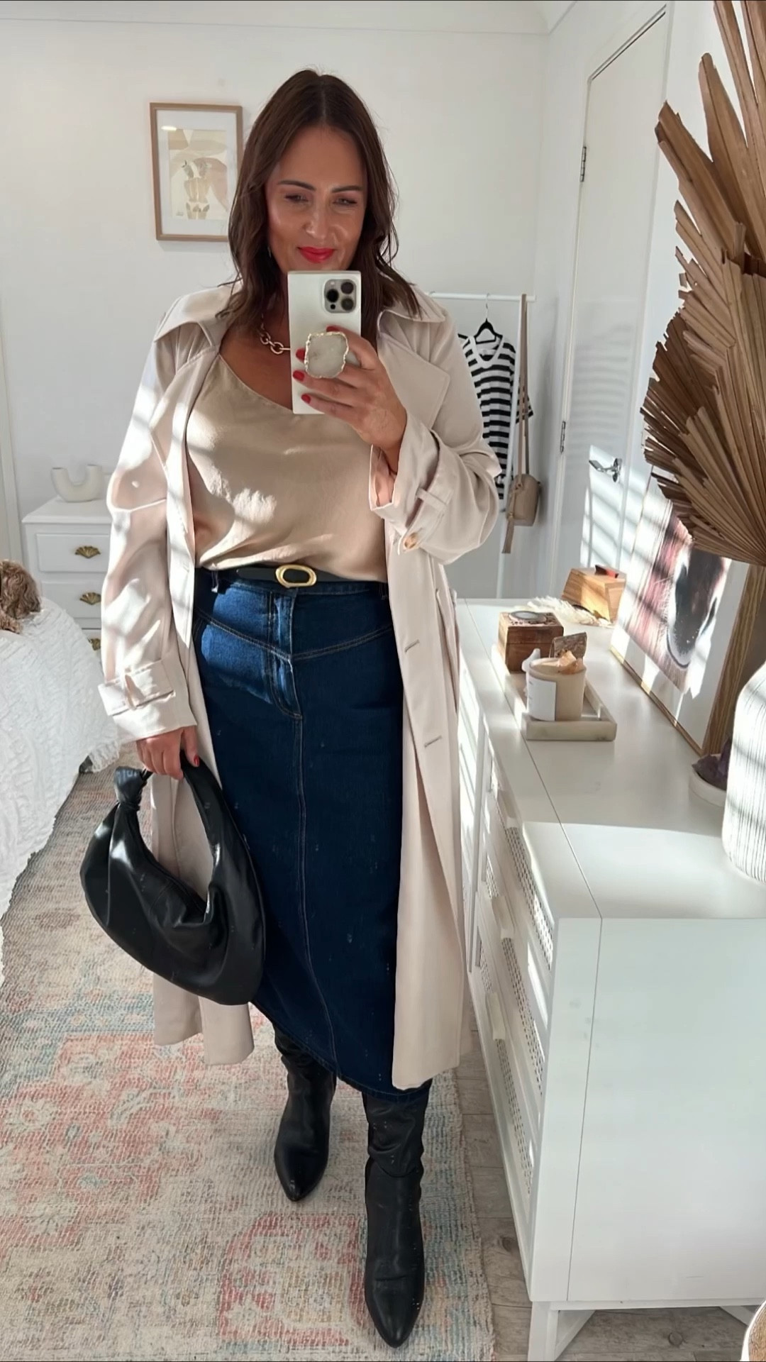 Let's style this seasons “must-have” the denim skirt! A nice change from the trusty denim jean, I'm wearing the size 16 from Witchery. 

#LTKstyletip #LTKaustralia #LTKcurves