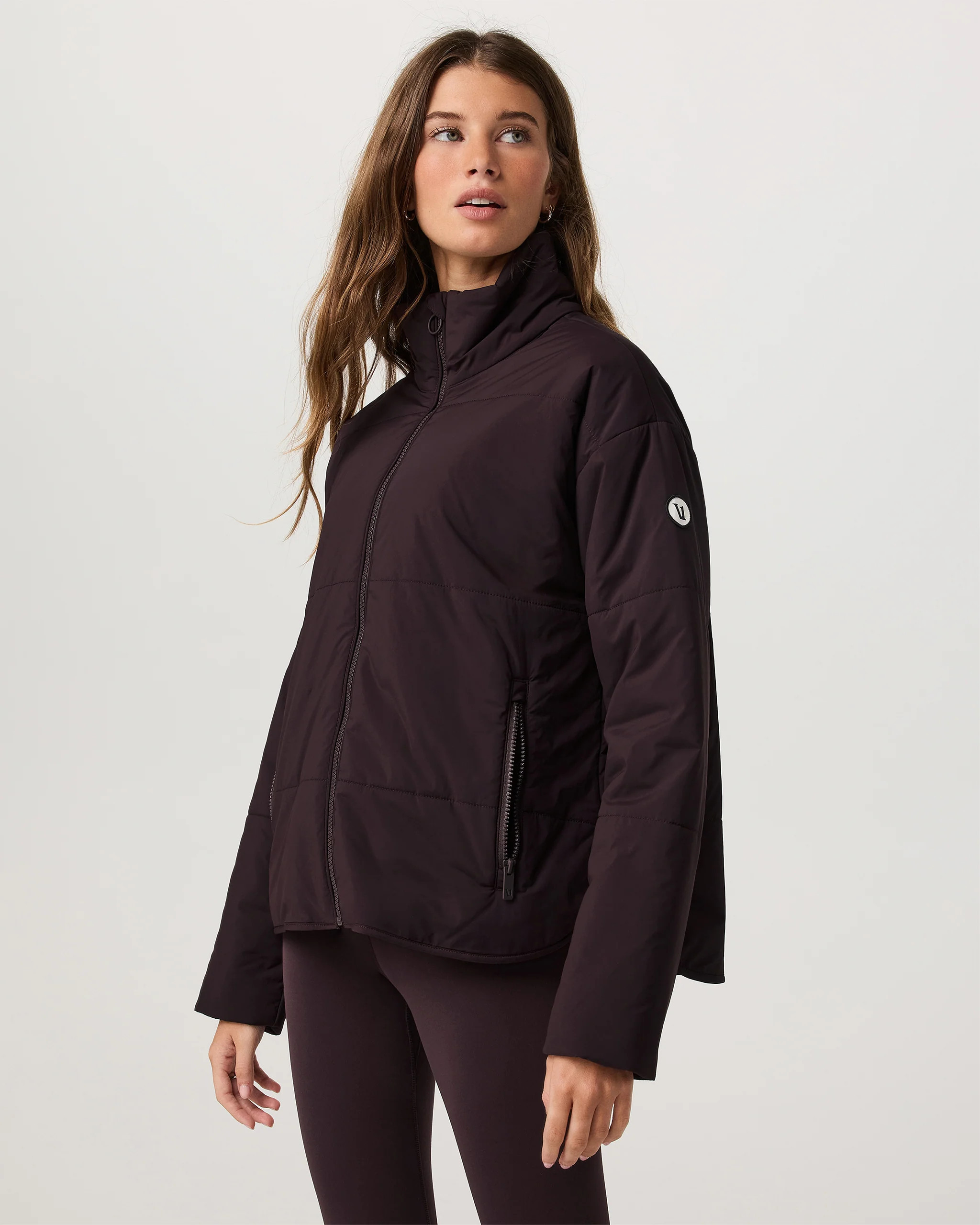 Canyon Insulated Jacket | Women's Raisin Full-Zip Jacket | Vuori | Vuori Clothing (US & Canada)