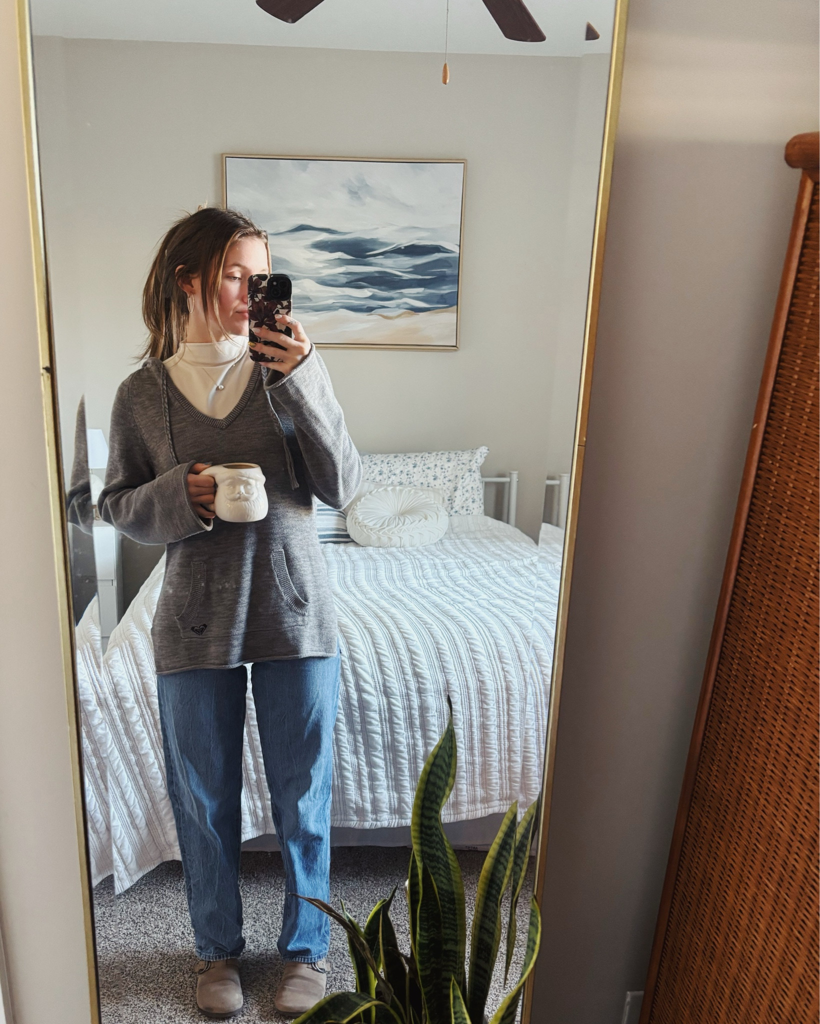 Heading to work feeling cozy 🧸🩶 coastal cozy, work outfit, baggy jeans, everyday outfit, comfortable and cute, oversized knit hoodie, surfer chic, casual cozy outfit, relaxed statements

#LTKWorkwear #LTKStyleTip #LTKSeasonal
