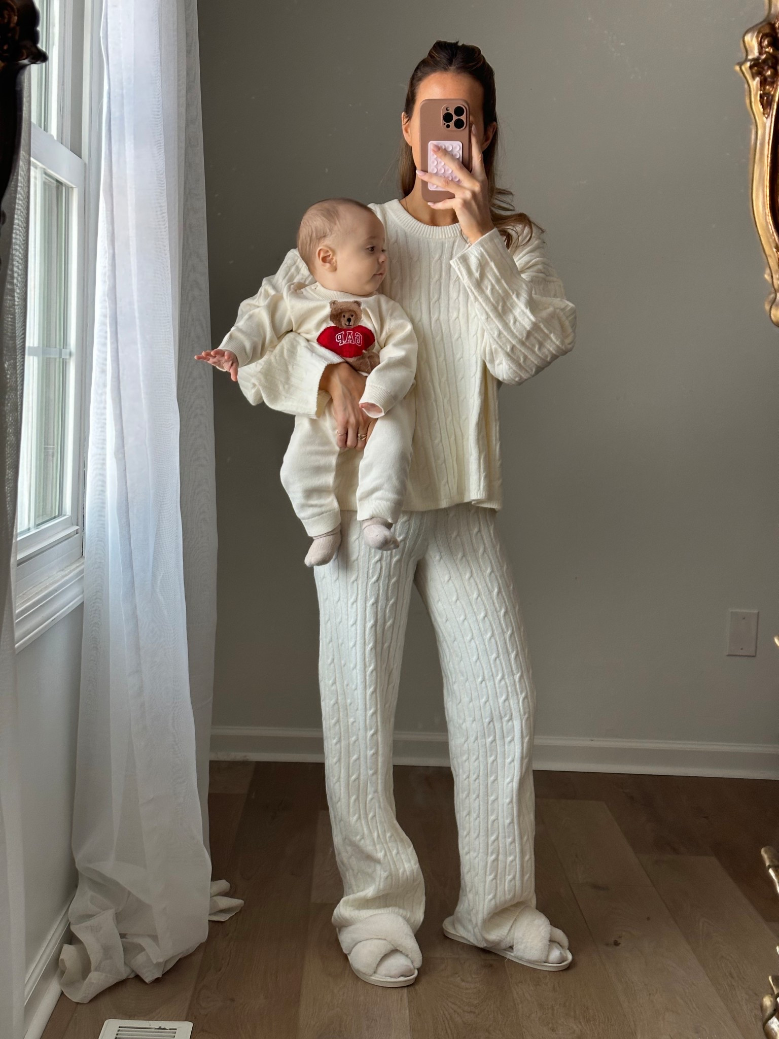 My set xs pant medium top 

#LTKmomlife #LTKHoliday #LTKGiftGuide