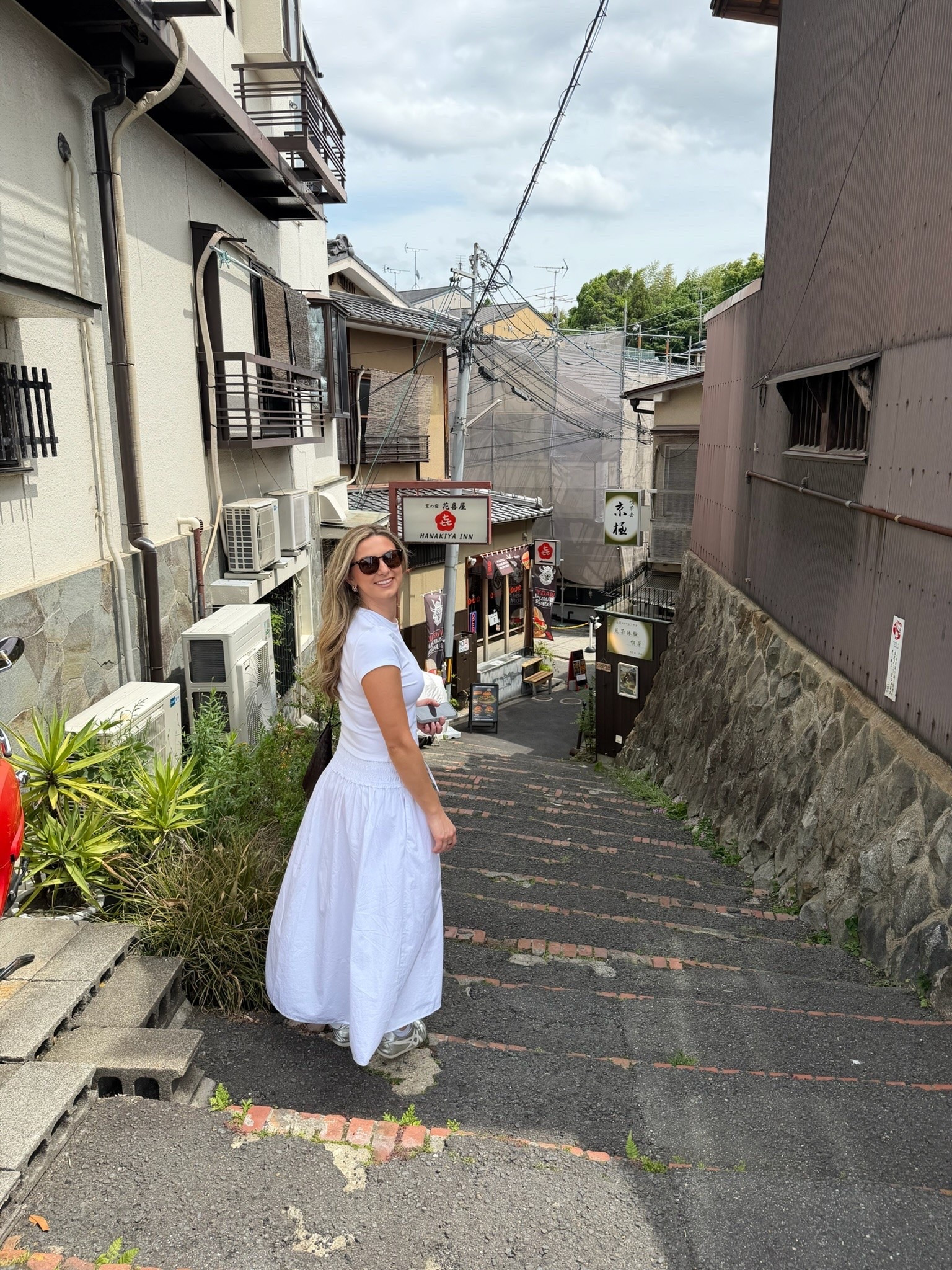 Perfect white Tshirt and flowy skirt! Spent the day in Kyoto Japan