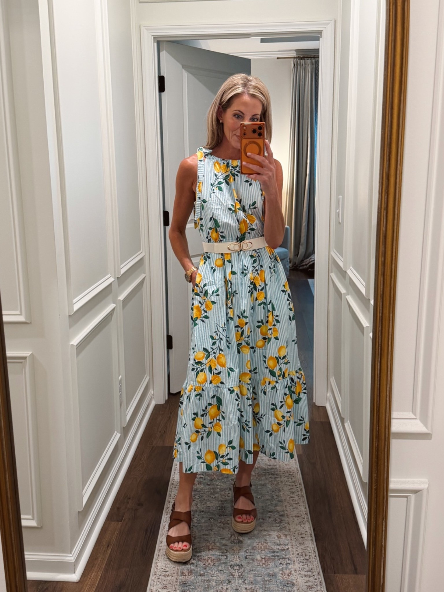Today’s outfit of the day for a meeting… Is this a beautiful Jay crew dress which is unlimited deal less than $60 I am wearing the size extra small or 2. This dress would be so perfect for a European or Italian vacation… It is simply stunning.
