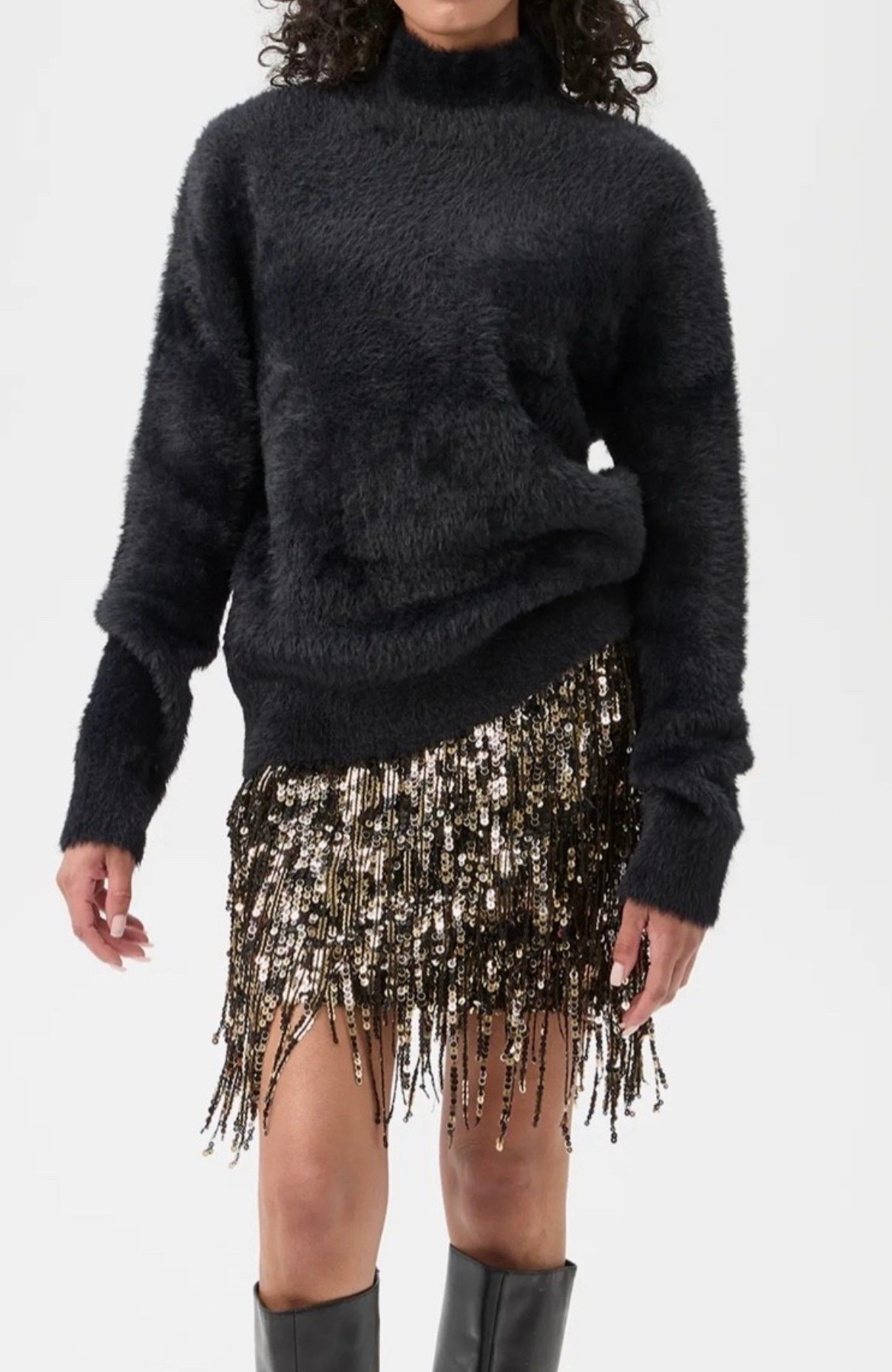 Fringe skirt 
Beaded skirt 
Sweater 

#LTKHoliday