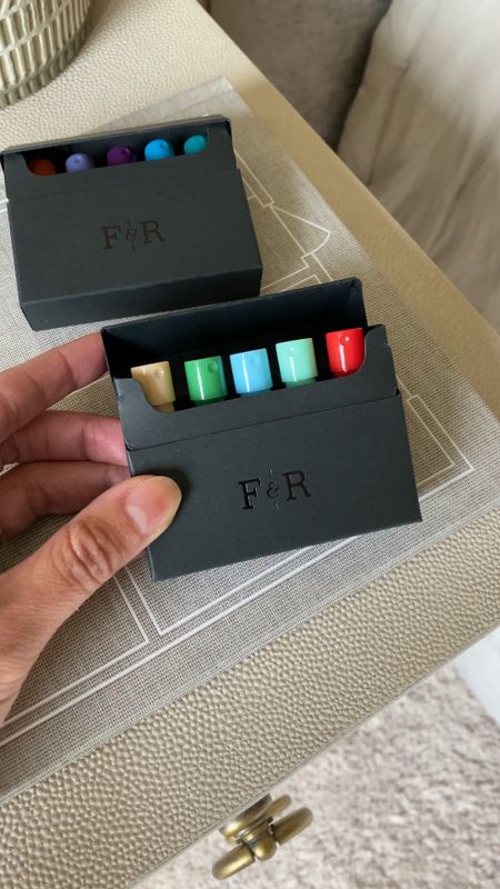 #ad clean fragrance sample sets from @fultonandroark #fultonandroark
#fultonandroarkpartner 
Code NAOMI15 for 15 % off your order 
Good quality ingredients 
Easy to find a scent that fits your style
Convenient for travel
Nice gift idea for her


#LTKtravel #LTKunder50 #LTKbeauty