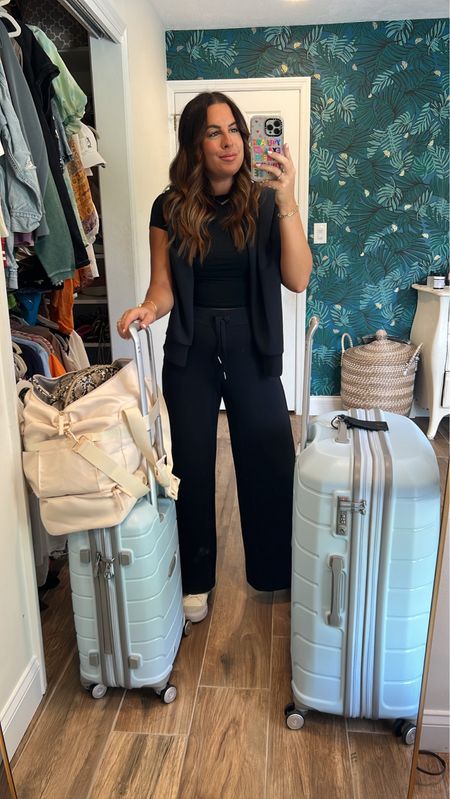 Travel Outfit of the Day! My favorite set from Spanx 