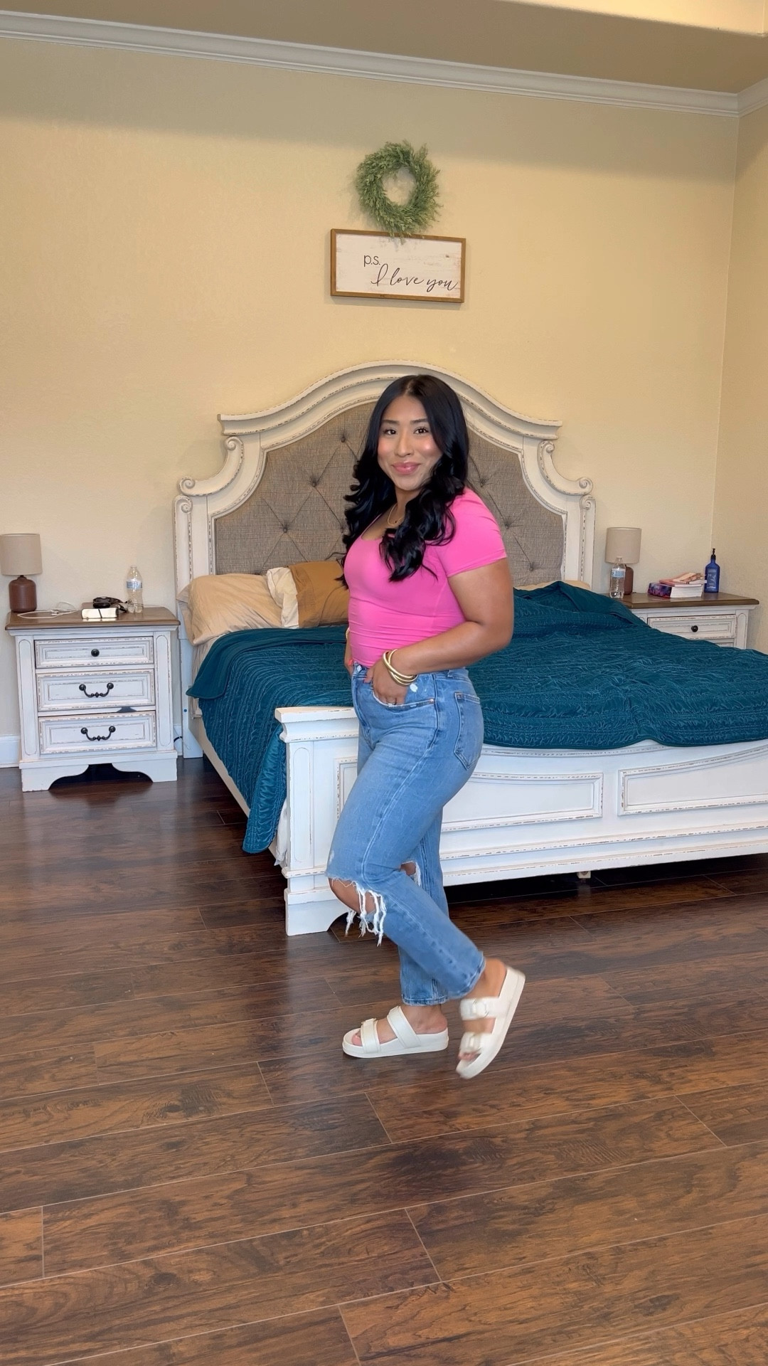 Spring outfit! 🤍 
Medium in top 
Jeans in 27 short 
Sandals 6 

#LTKstyletip #LTKfindsunder50 #LTKSpringSale