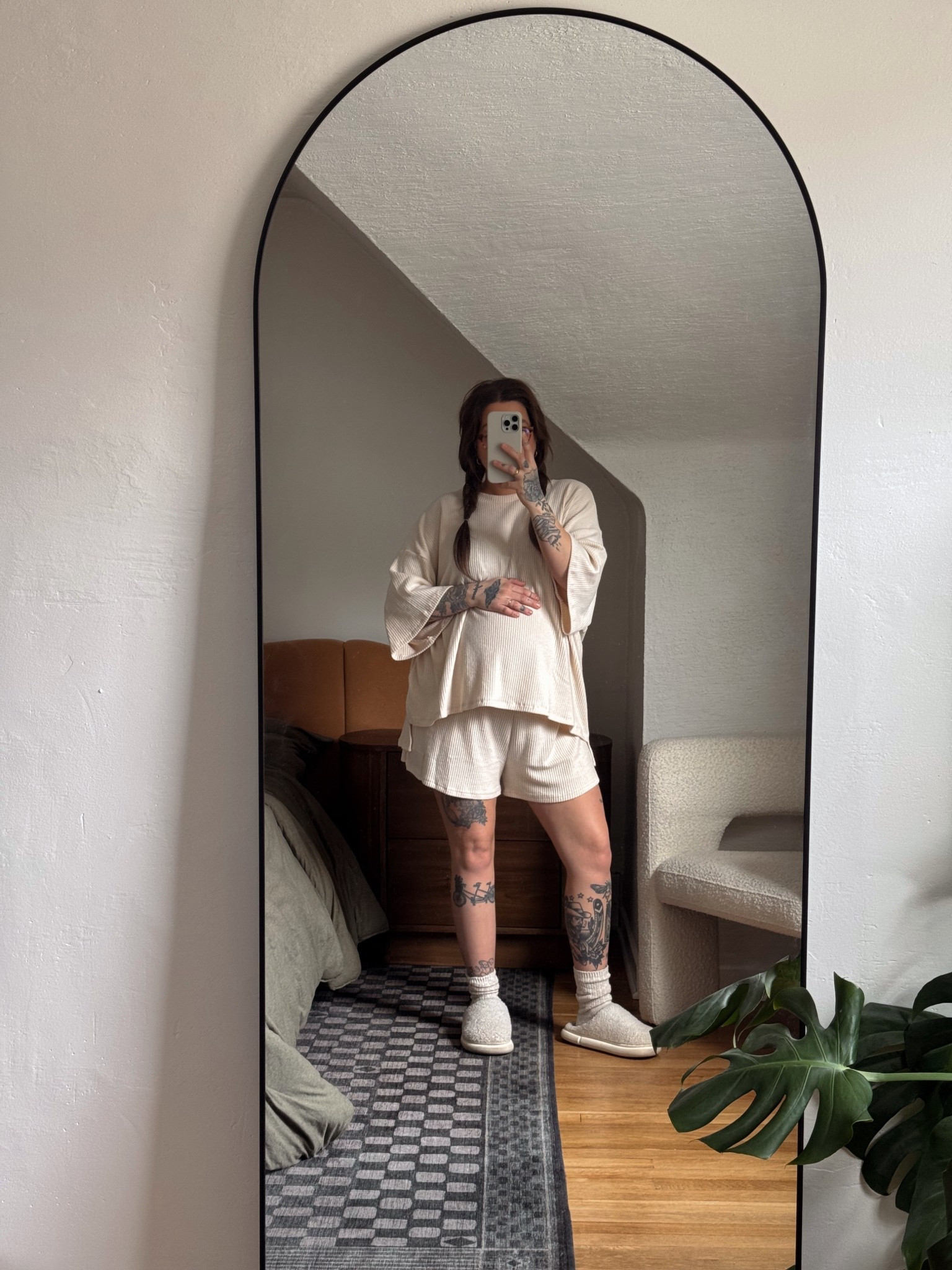 in love with this cutie set. i have it in a medium as well but this is a large for pregnancy! might be my “going home” outfit!!! also comes in a pants version! use code MARIA20 for 20% always !!! 

#LTKBump #LTKSeasonal #LTKStyleTip