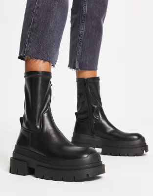 Topshop Billie chunky chelsea boot in black | ASOS | ASOS (Global)
