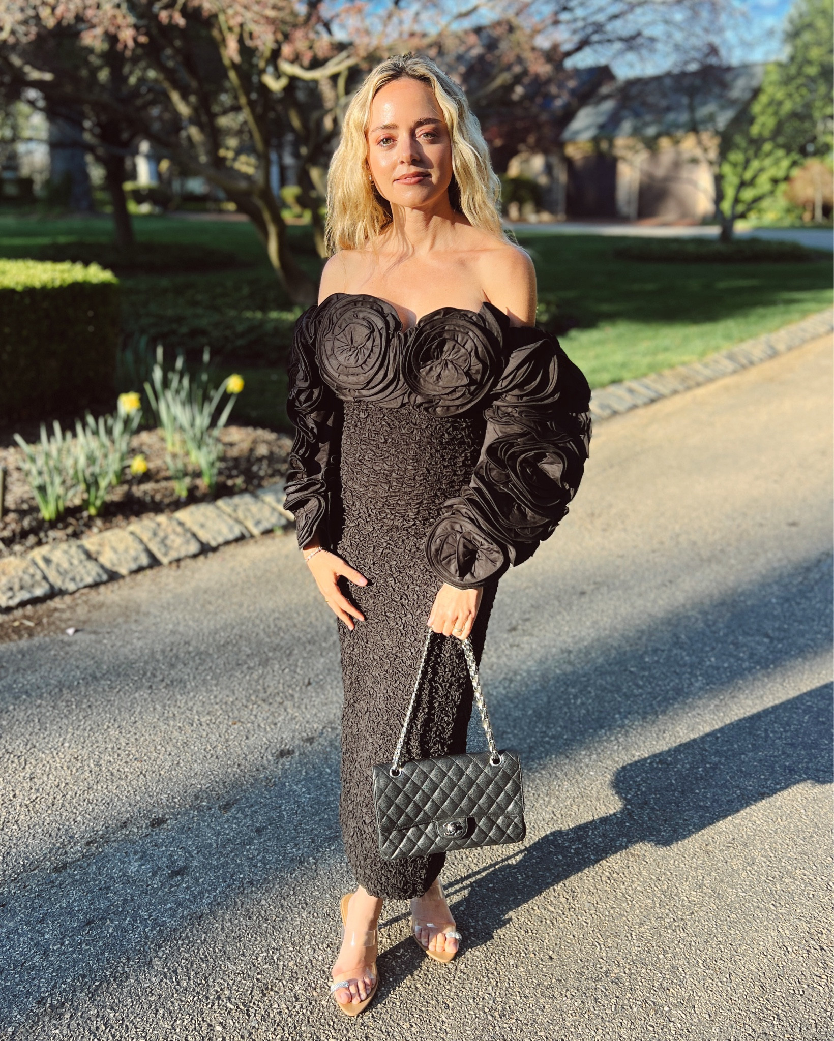 Back in black. The perfect dress for an evening out or warm vacation. It is so comfortable, and you don’t have to worry about it wrinkling (which I love, esp for travelling). Wearing size xxs. 

#weddingguest 
#weddingguestdress
#dresses 
#evening 

#LTKwedding #LTKparties #LTKtravel