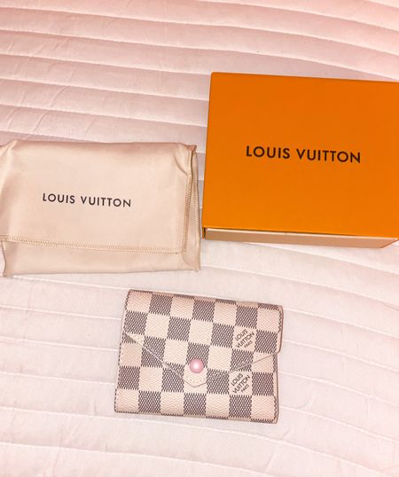 Louis Vuitton DHGATE wallet!!! #LTK #dhgate #dupe #louisvuitton #wallet #luxury #dhg8 