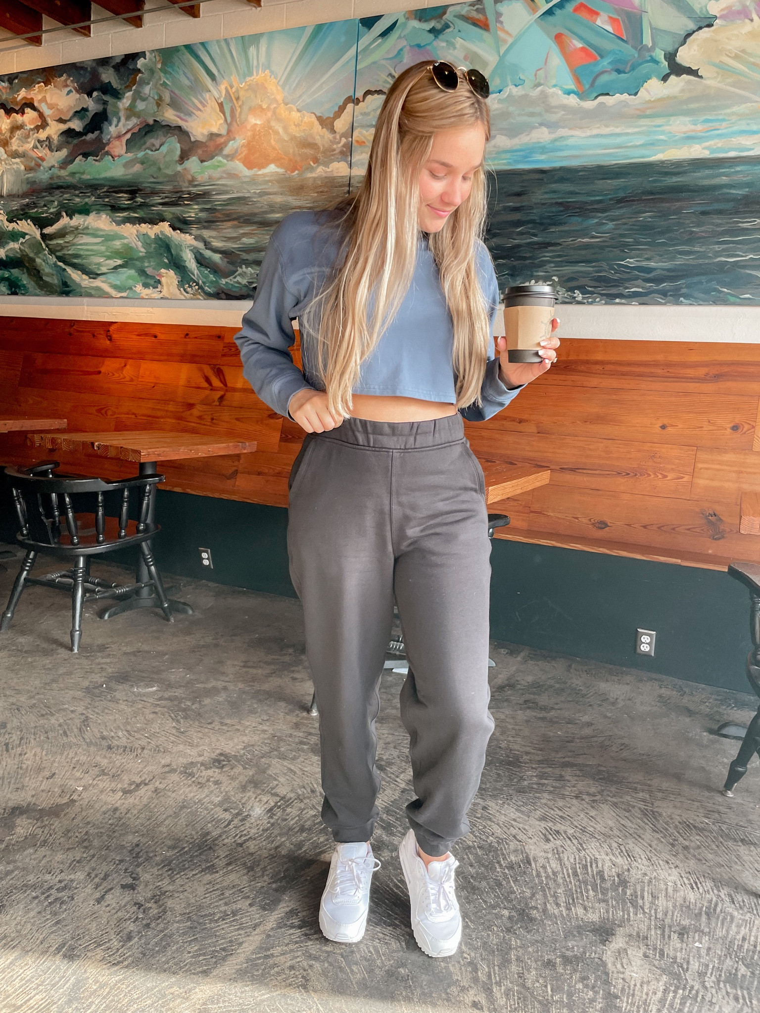 Super comfortable lounging outfit… Definitely my new go to pants!

#LTKfit #LTKshoecrush #LTKstyletip