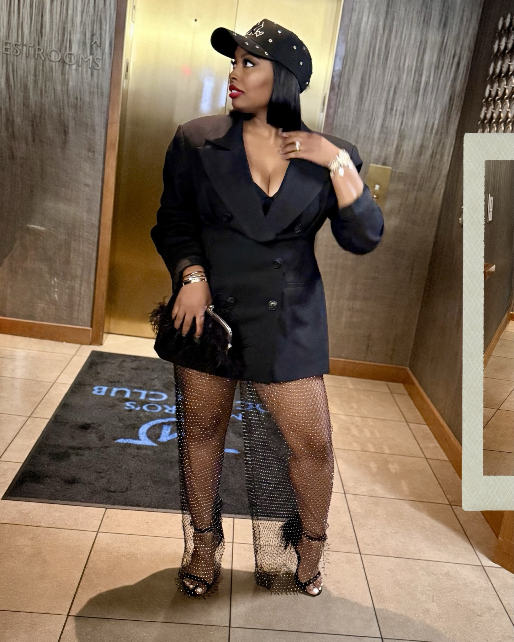 Top notch ✨ 

Blazer: @Target @kahlanabarfield 
Hat: @culturekings 

#LTKdayinmylife #LTKgrwm #LTKootd