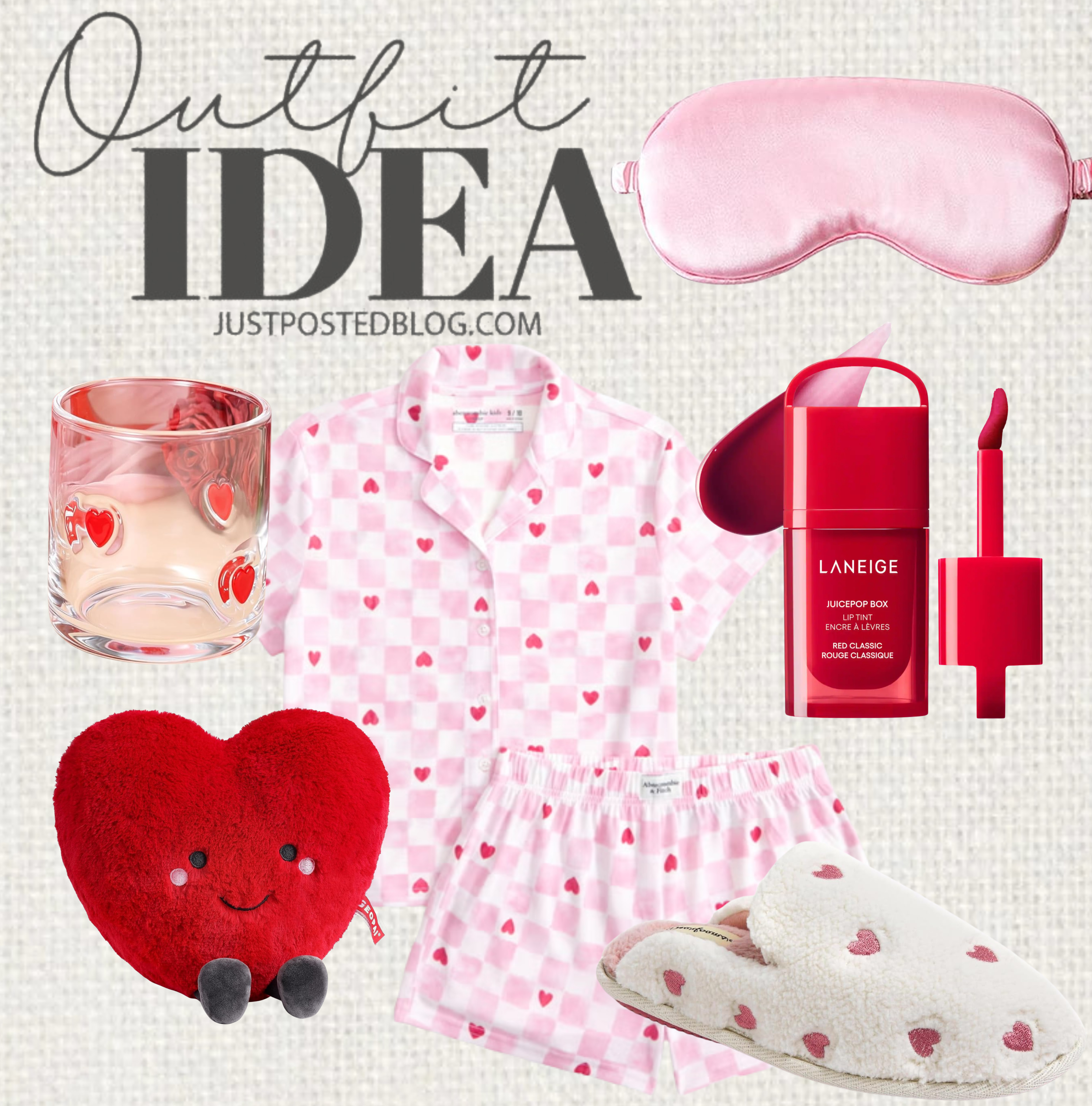 This is SUCH a cute pajama set for Valentine's day!! 

 