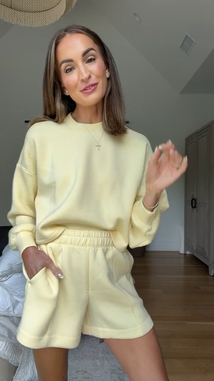 Dreamy butter yellow set from old navy 💛💛 perfect for lounging at home or everyday mom life! 🙌🏼

#LTKootd #LTKmomlife