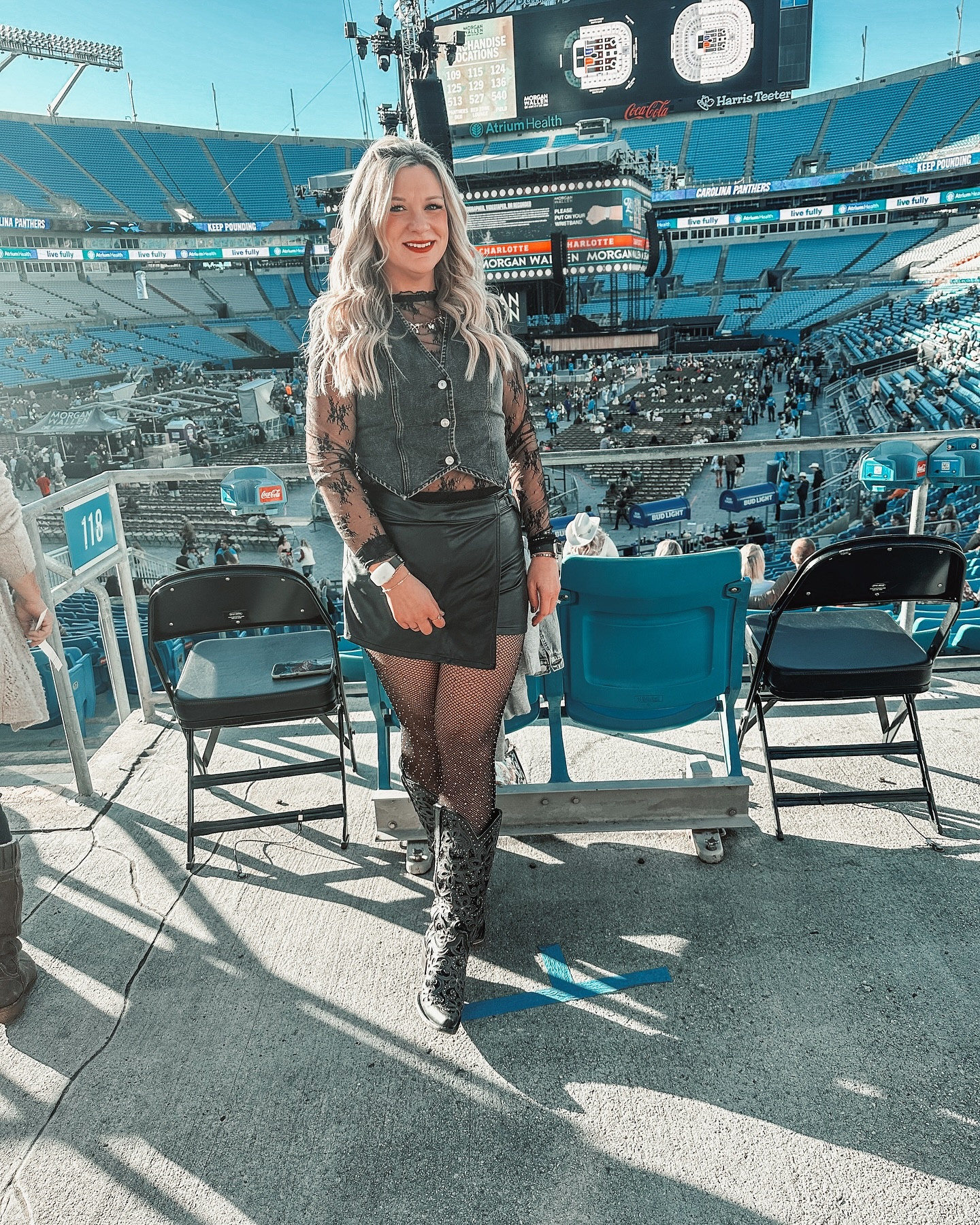 Little bit Angel, whole lot of outlaw 🤠 

The perfect concert outfit 

#LTKStyleTip #LTKBeauty #LTKMidsize