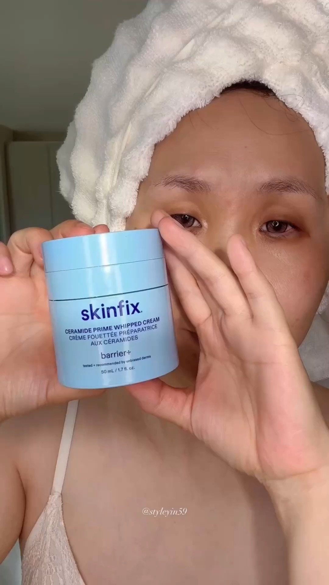 Skinfix Ceramide Prime Whipped Cream 

Deep hydration for smoother, stronger skin. Amazing cream. It‘s like a cloud on a skin. Perfect for combination skin. I love it.

@skinfix #skinfix #whippedcream #skincare #selfcare #beautyblogger

#LTKmorningroutine #LTKselfcare #LTKBeauty