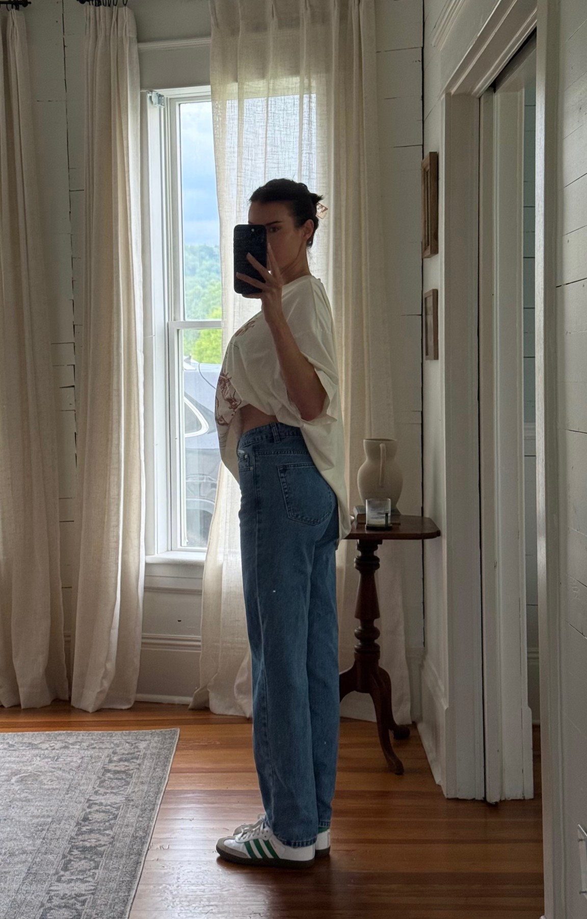 The perfect mom Jean under $100 #denim #denimfavorites

#LTKFindsUnder100 #LTKStyleTip