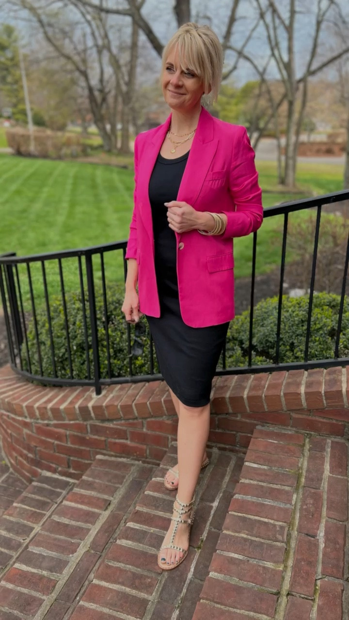 🌸Spring Capsule Styled Looks🌸

Day 18 ~ A beautiful pop of bright pink over black…. Yes please!

#LTKSeasonal #LTKstyletip #LTKtravel