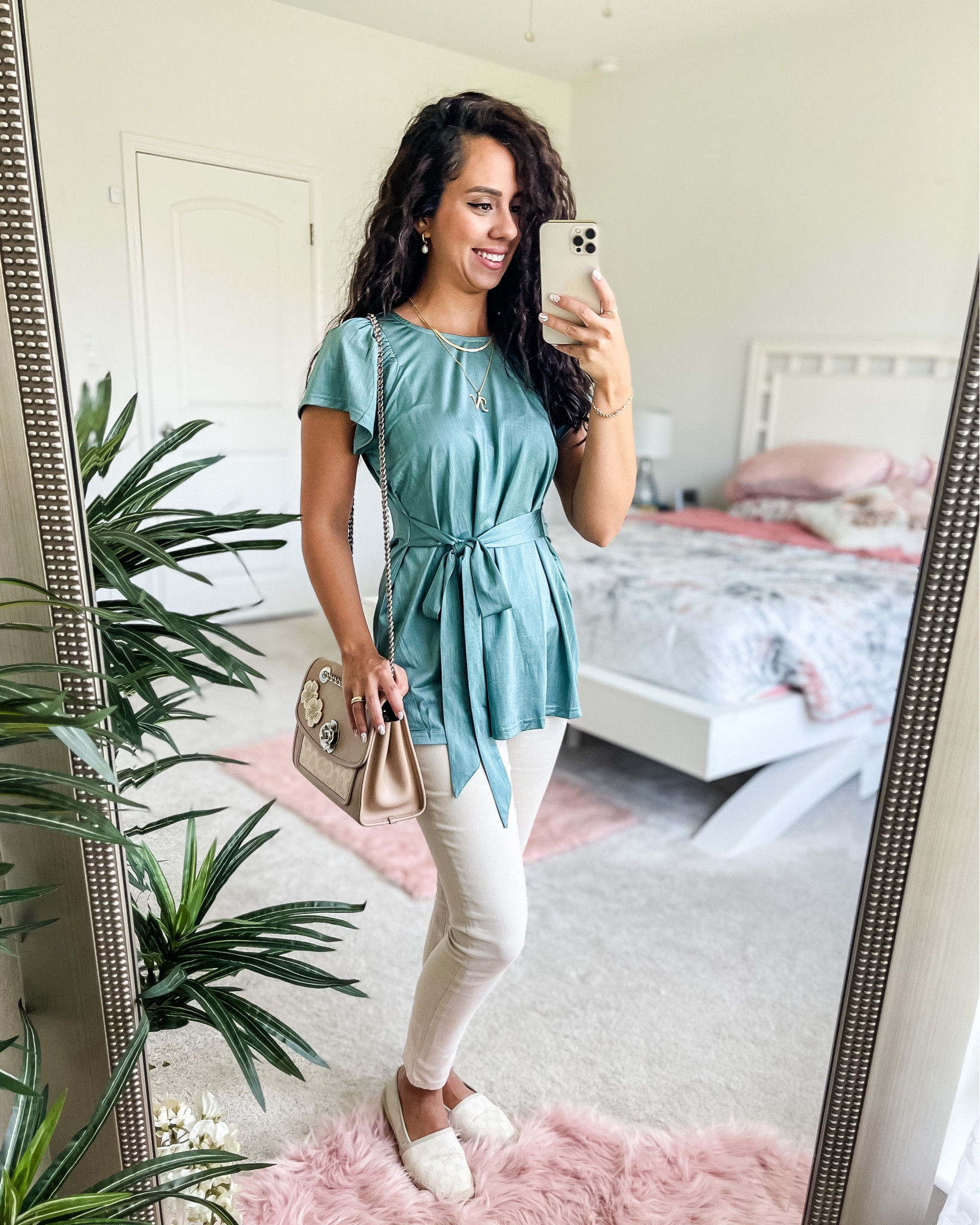 Mint green shop blouse outfit