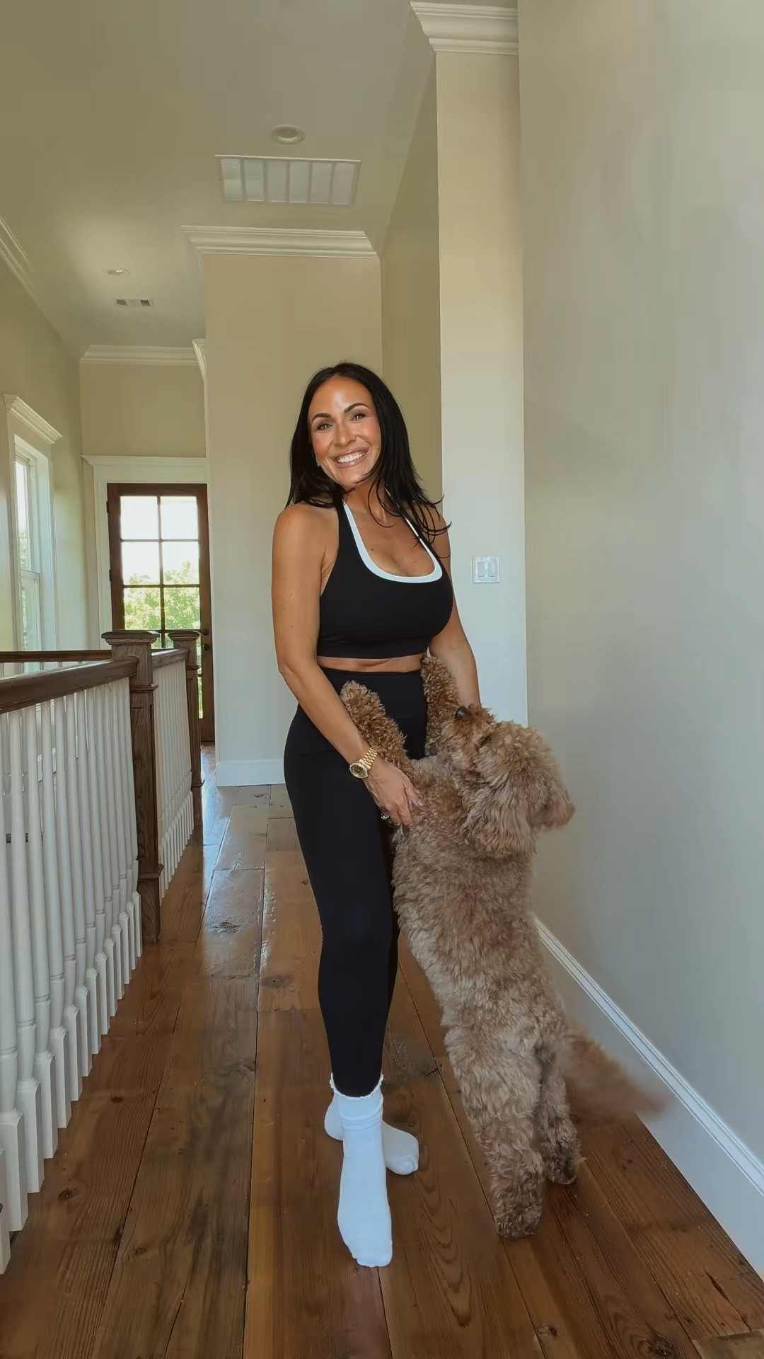 Babes… when I tell you my jaw dropped when I saw this set was only $35 for both the top and leggings 🤯🤍

The fit is so flattering, the fabric feels buttery soft, and it looks way more expensive than the price tag. You already know I’m a sucker for a good activewear find, and this one understood the assignment.

Now the real test is seeing how she holds up during Pilates, but first impressions? We’re off to a very strong start 👏🏼✨

Wearing a size small

5’2” • 130 lbs • 34DD • 25” waist

#AmazonActivewear #PilatesOutfit #PetiteFashion #Over40Style #WorkoutStyle