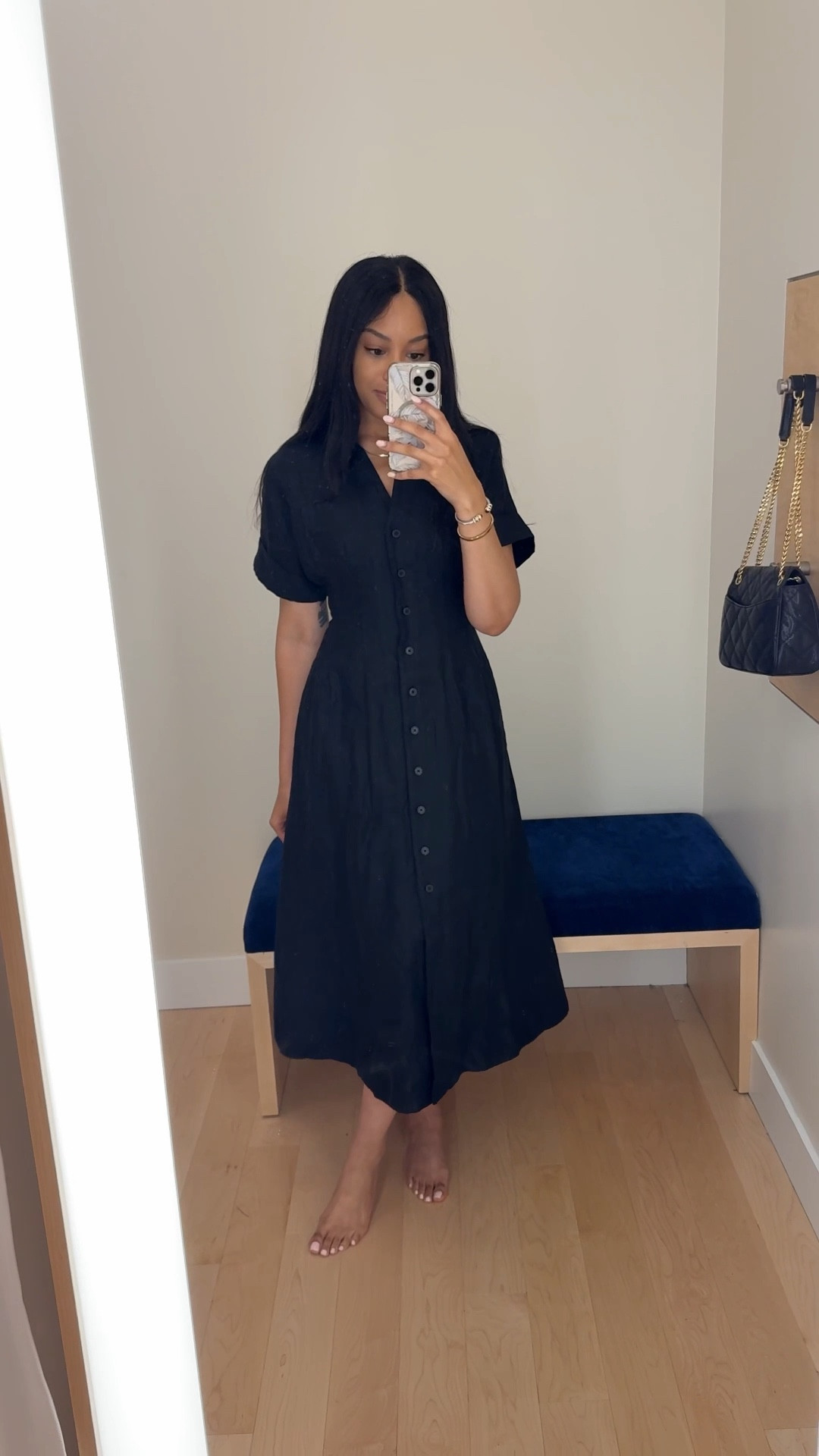 Madewell Linen pleated midi shirt dress size XS 🖤 25% OFF plus 40% OFF SALE Memorial Day

Linen dress, dress with pockets, shirt dress, summer dress, summer outfit, lightweight, stretchy, classic, black dress 

#LTKSummerEdit #LTKSaleAlert #LTKStyleTip