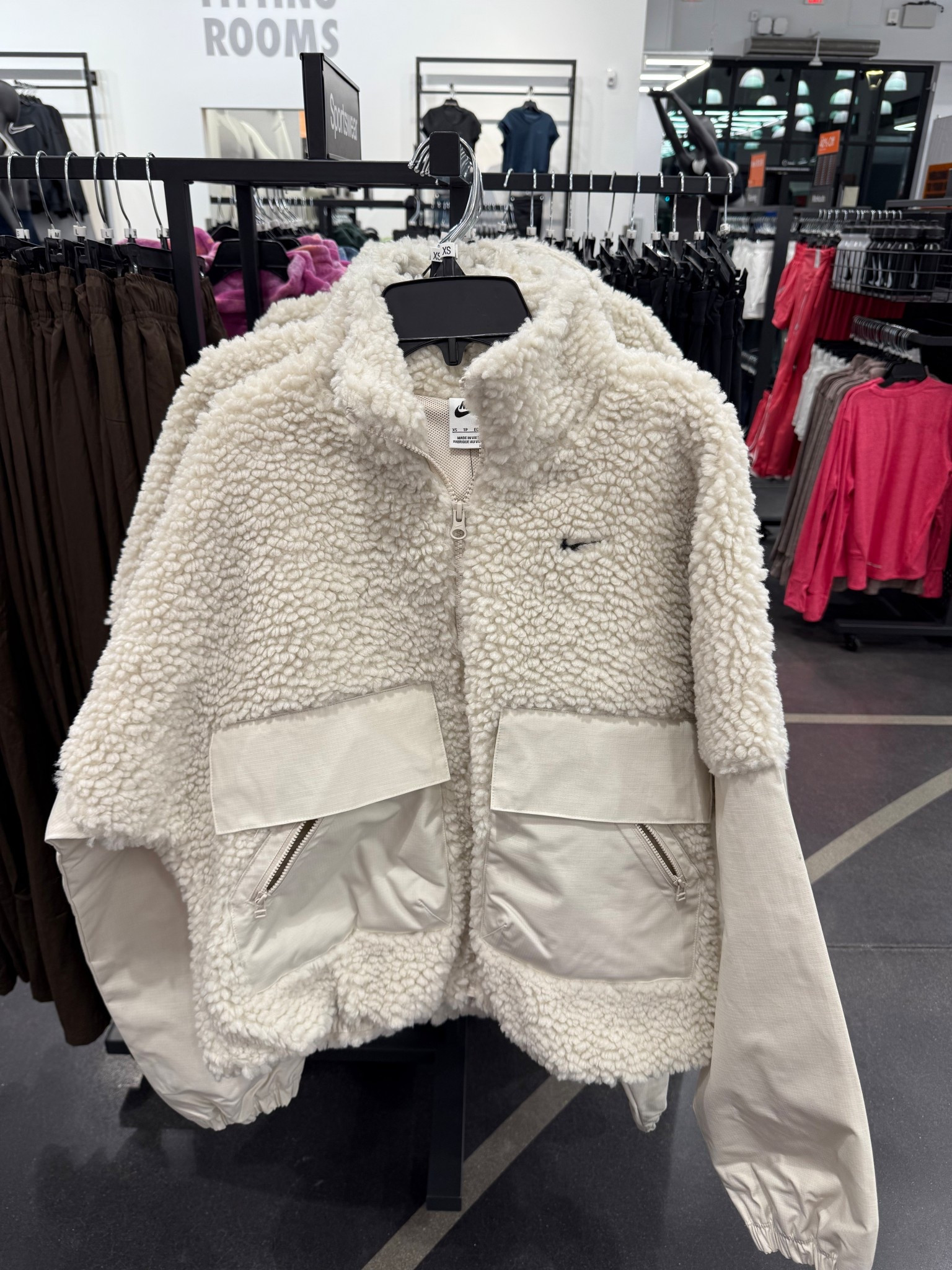 Saw this at @Nike last night and still dreaming about it but I can’t find a link!?! Driving me crazy. 

#LTKActive #LTKHoliday #LTKGiftGuide