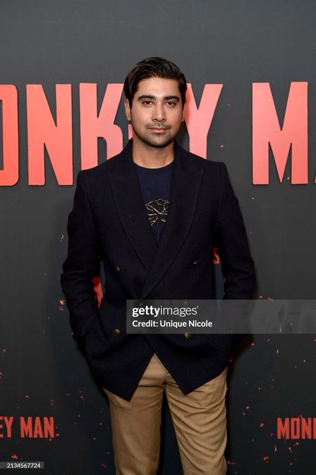 Double Breasted Navy Blazer #menswear #blazer #jacket #redcarpet #mensstyle #mensfashion #eventoutfits 

#LTKparties #LTKfamily #LTKmens