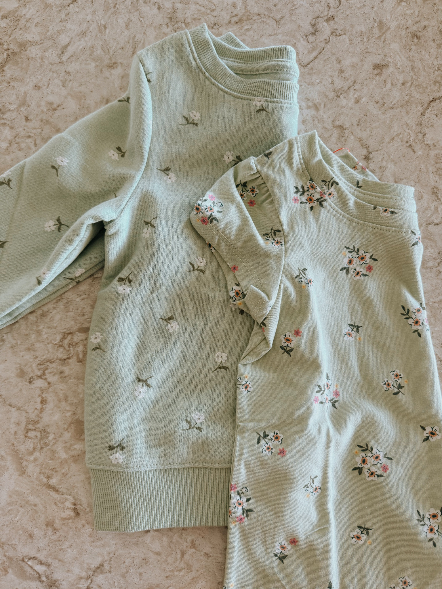 Some cute floral finds💚