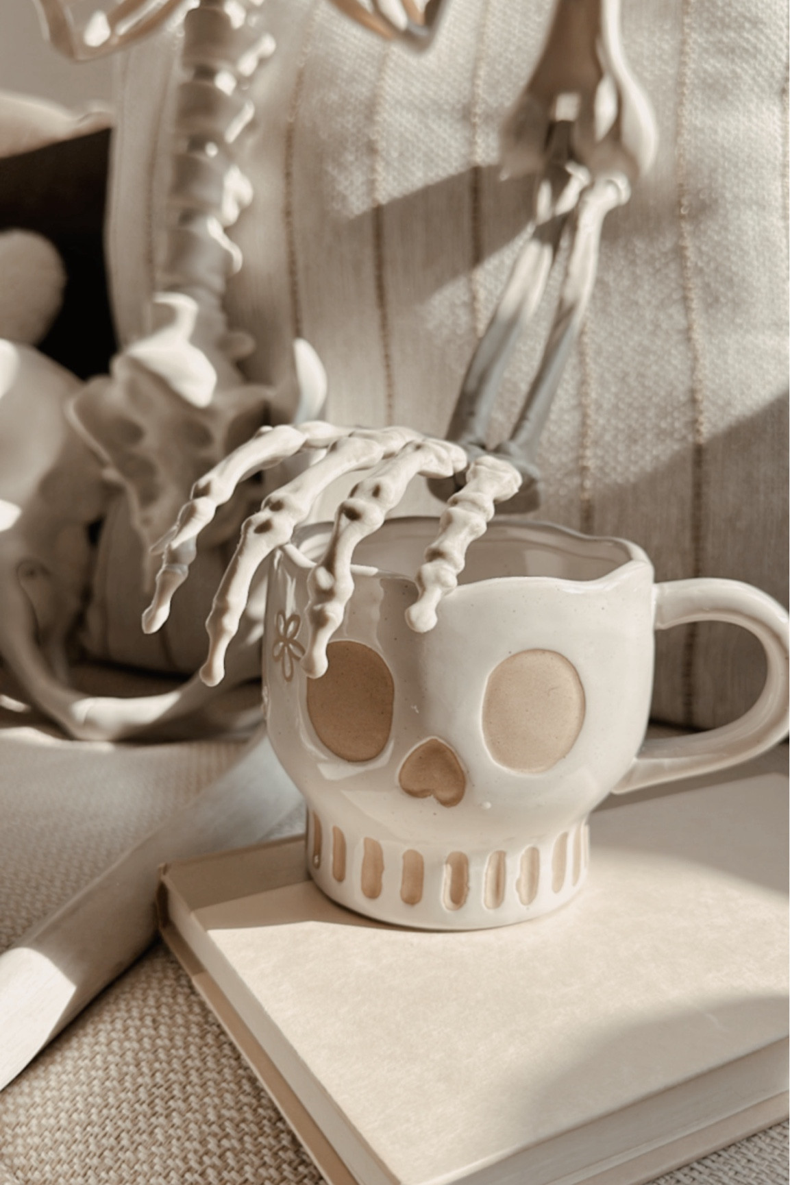 World Market Skull mug 🖤

#LTKHalloween #LTKHoliday #LTKSeasonal