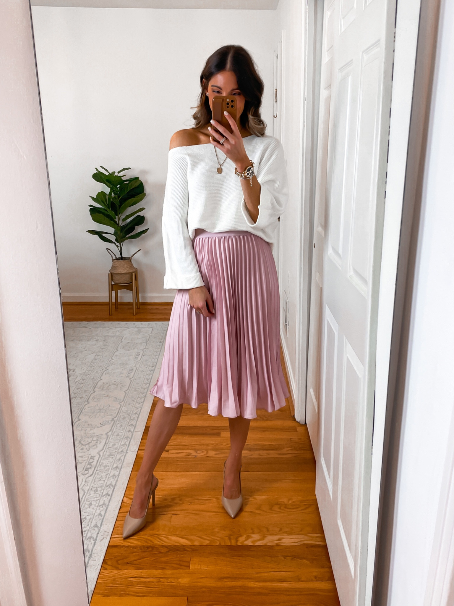 Valentines Day Outfit | Vacation Outfit | Date Night Outfit 

#LTKunder100 #LTKunder50 #LTKFind