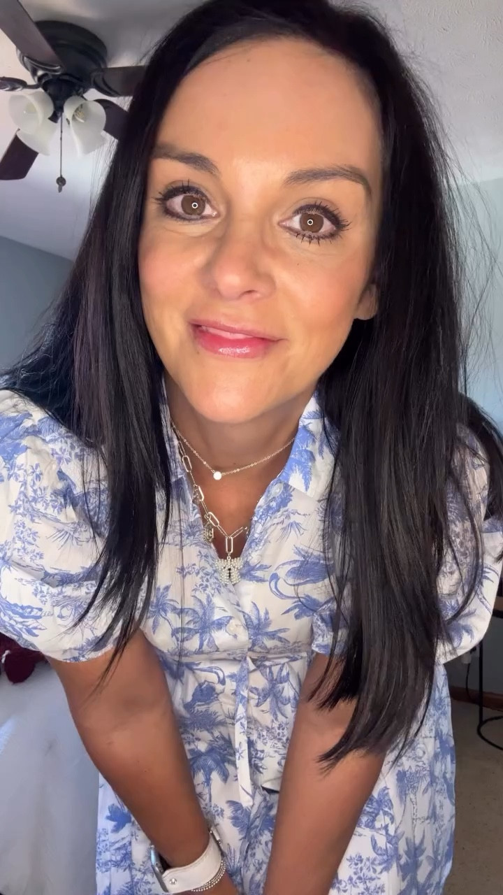 This blue and white toile mini dress from Target is giving effortless spring style. I love the balloon sleeves, the flattering button down fit, and it’s super light weight. An easy throw on dress 💃

Comment YES and I’ll send the direct links!  Wearing a small.

target dress, target shirt dress, bubble sleeve dress, spring mini dress, affordable spring outfit, easy put together look, spring outfit idea, summer dress find, summer dresses, vacation outfit, coastal style outfit, timeless style
#targetfashion #coastalstyle #summerdresses