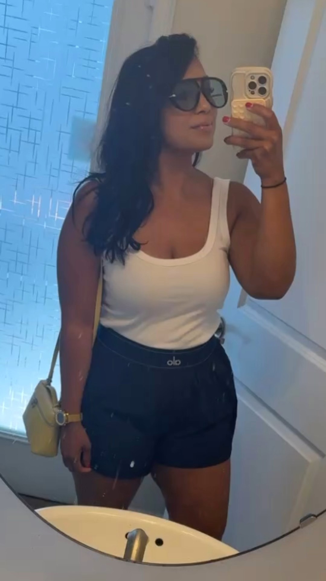 Sunday OOTD for hit summer day⚡️ #alo #aloyoga #aloshorts #abercrombie #sundayootd

#LTKActive #LTKMidsize #LTKStyleTip