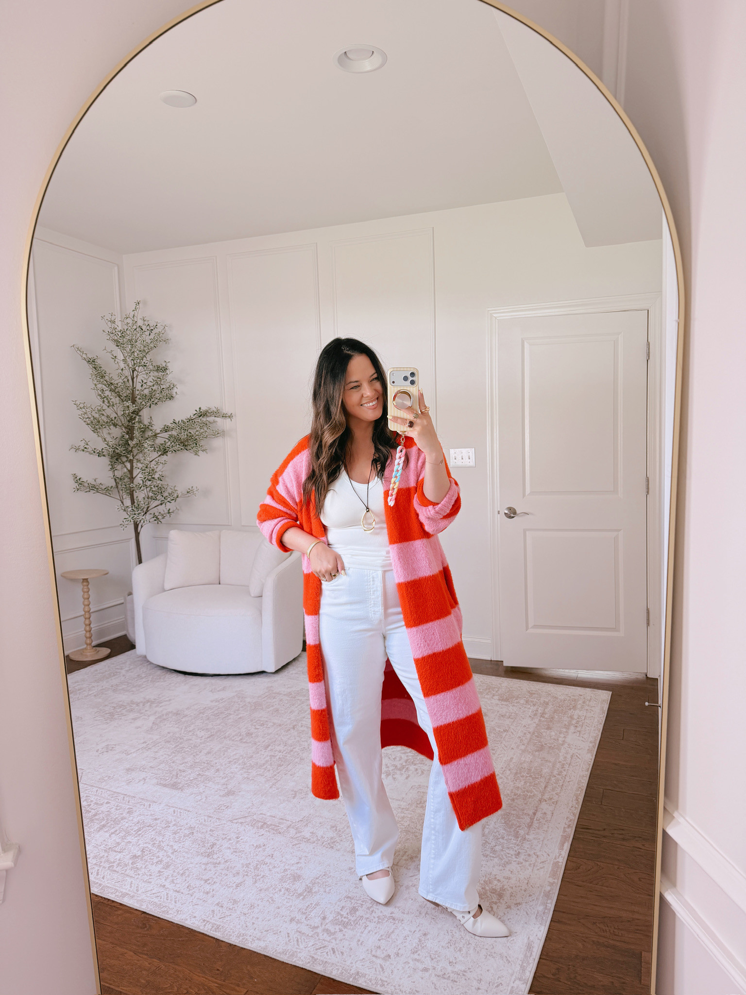 wearing a L in everything 

 #LTKSeasonal #LTKMidsize