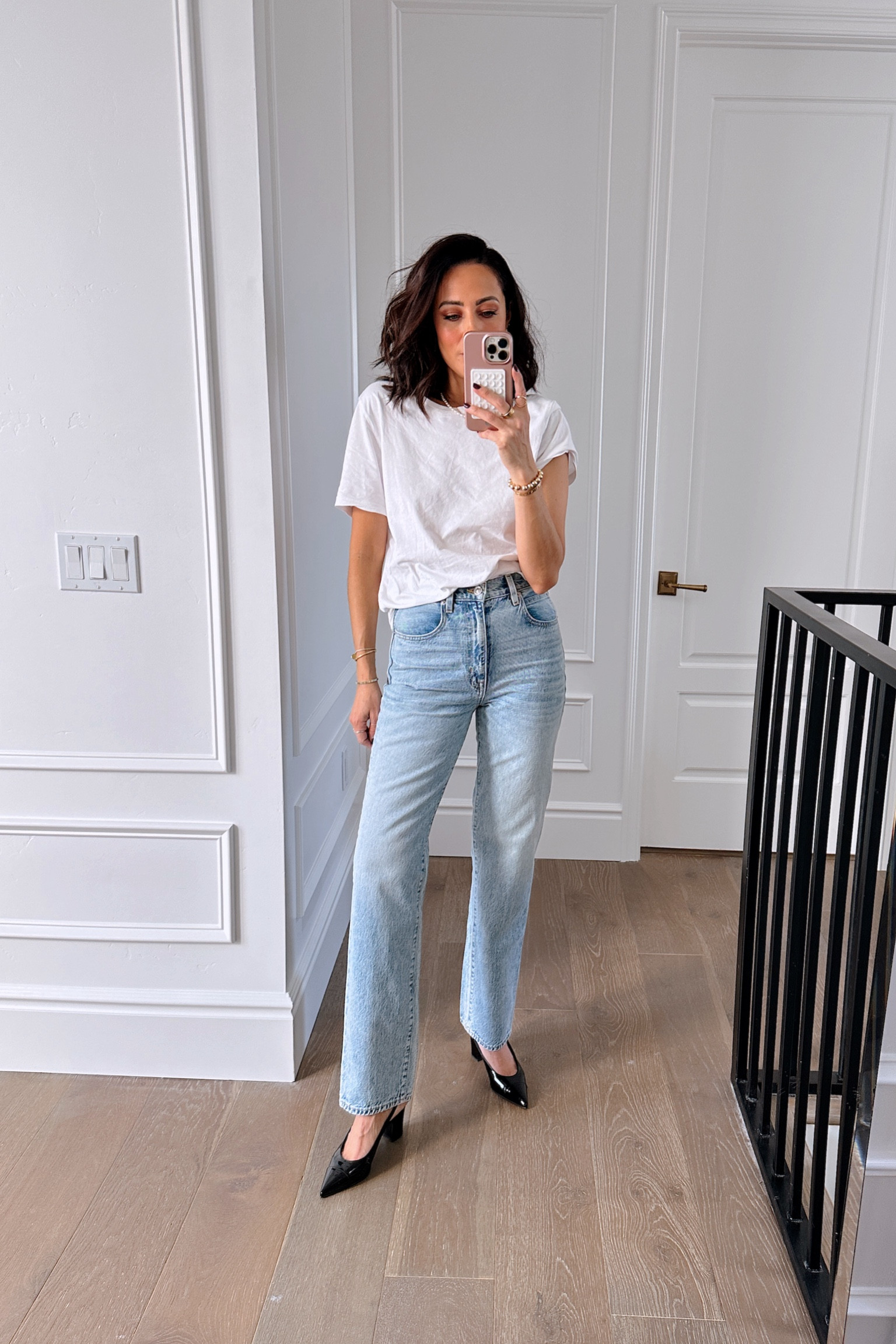 I love a good pair of lighter wash denim, they can be styled so many ways! 
If between sizes go up in these! 




Denim, jeans, light wash, style

#LTKHoliday #LTKover40 #LTKstyletip