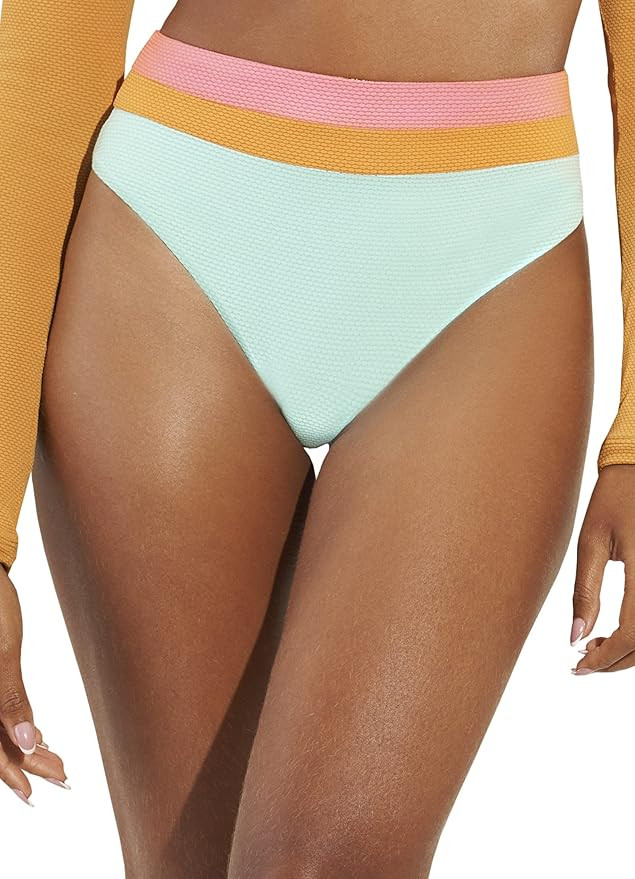 Maaji Women's Standard Golden Hour Suzy V | Amazon (US)