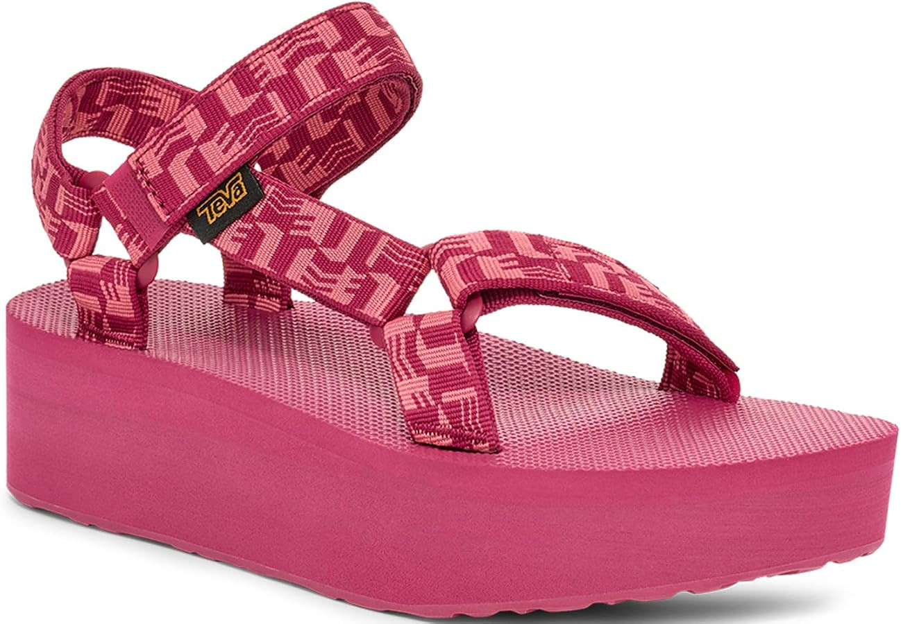 Teva Women's Flatform Universal Sandal | Amazon (US)
