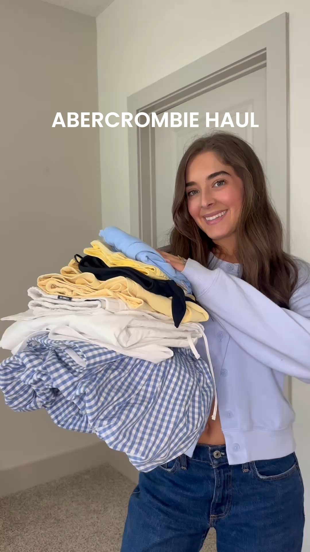 Abercrombie haul MYAF15 for extra $$ off XXS/XXSP in everything 🩵⭐️ scarf top is sold out unfortunately :/

#LTKGiftGuide #LTKSeasonal