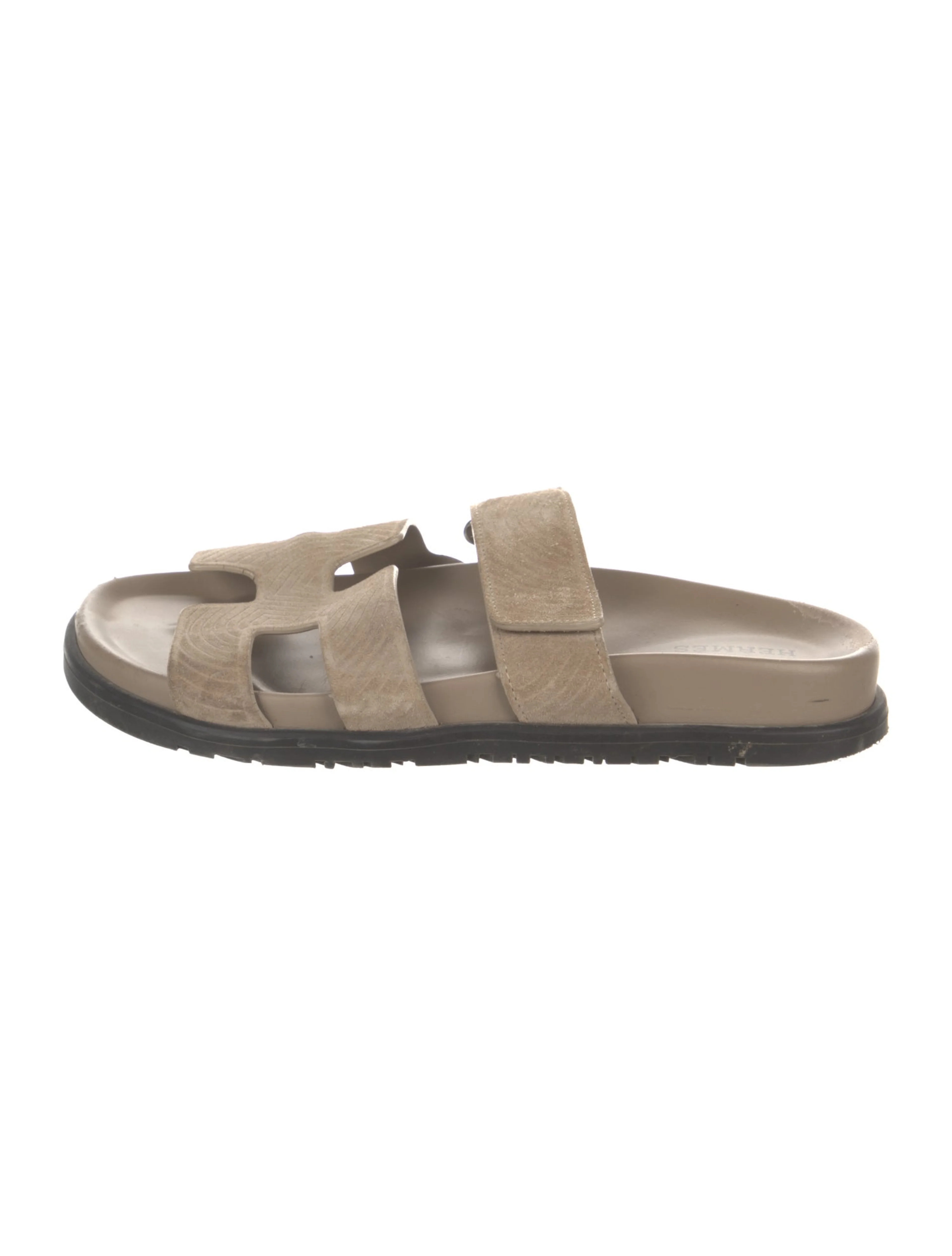 2022 Chypre Slides | The RealReal