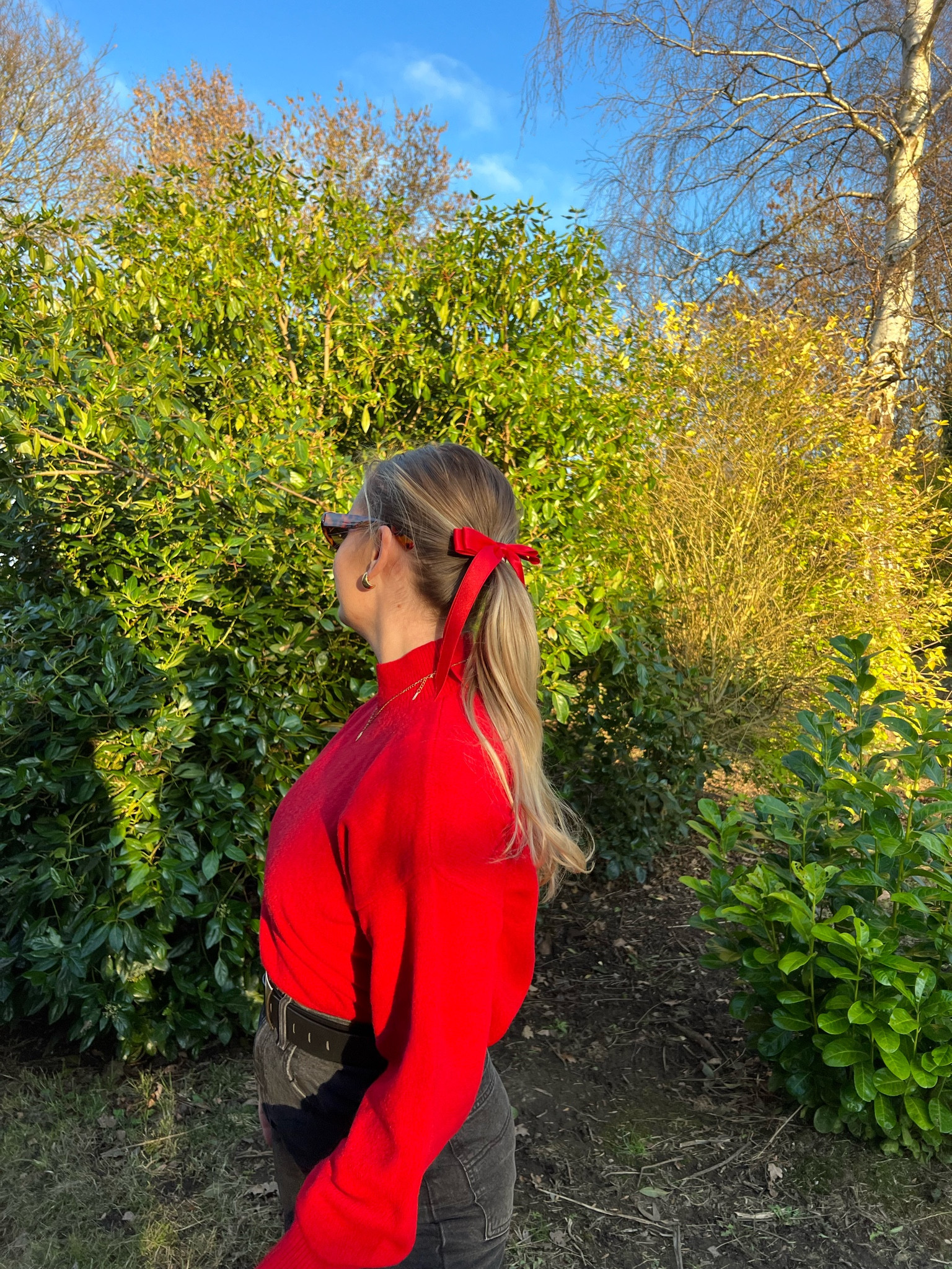 Pop of red for spring ❤️

#LTKSeasonal #LTKfindsunder100 #LTKeurope