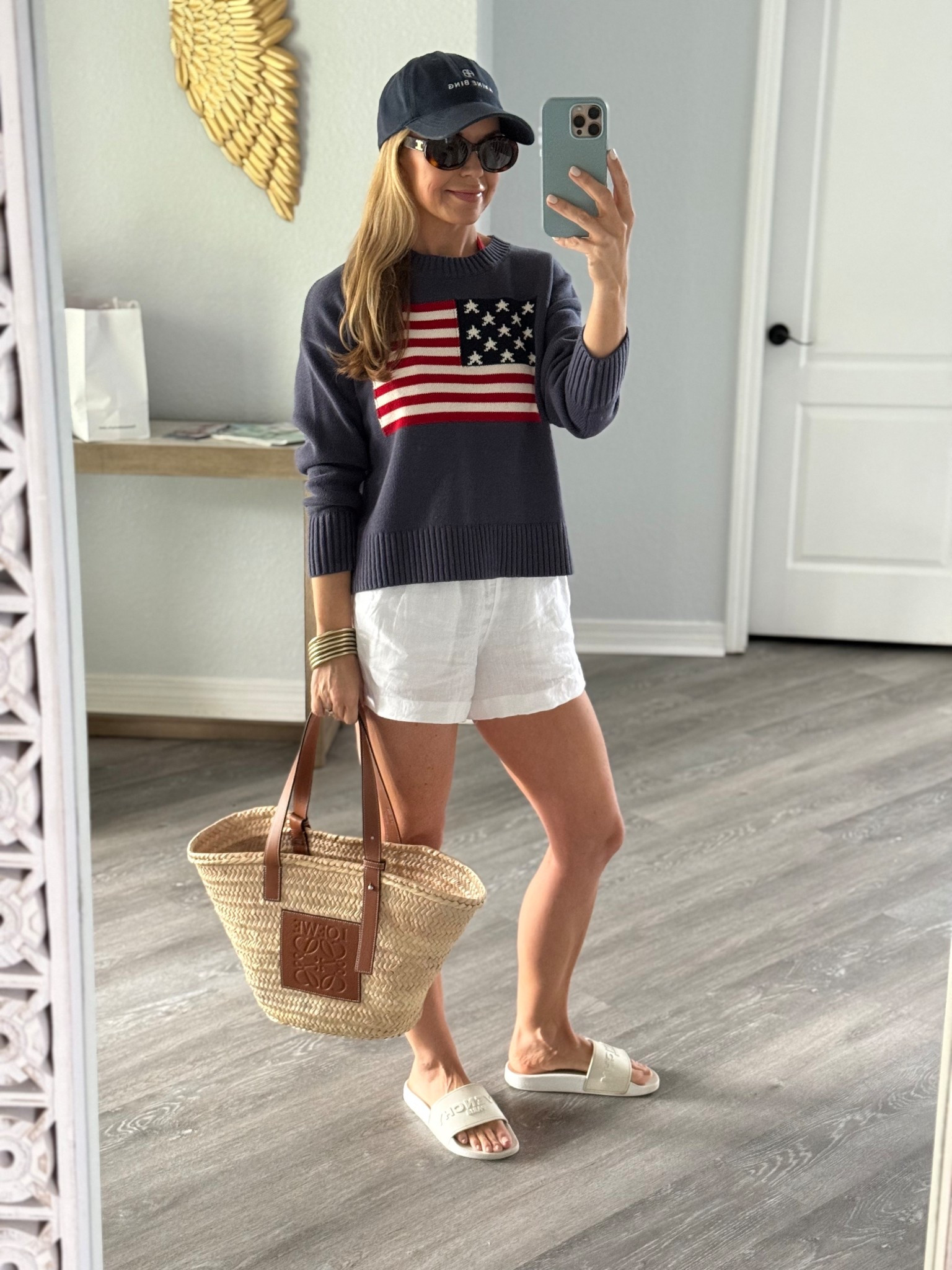 Sweater looks like Ralph Lauren but only $25

#LTKSaleAlert #LTKSwim #LTKTravel