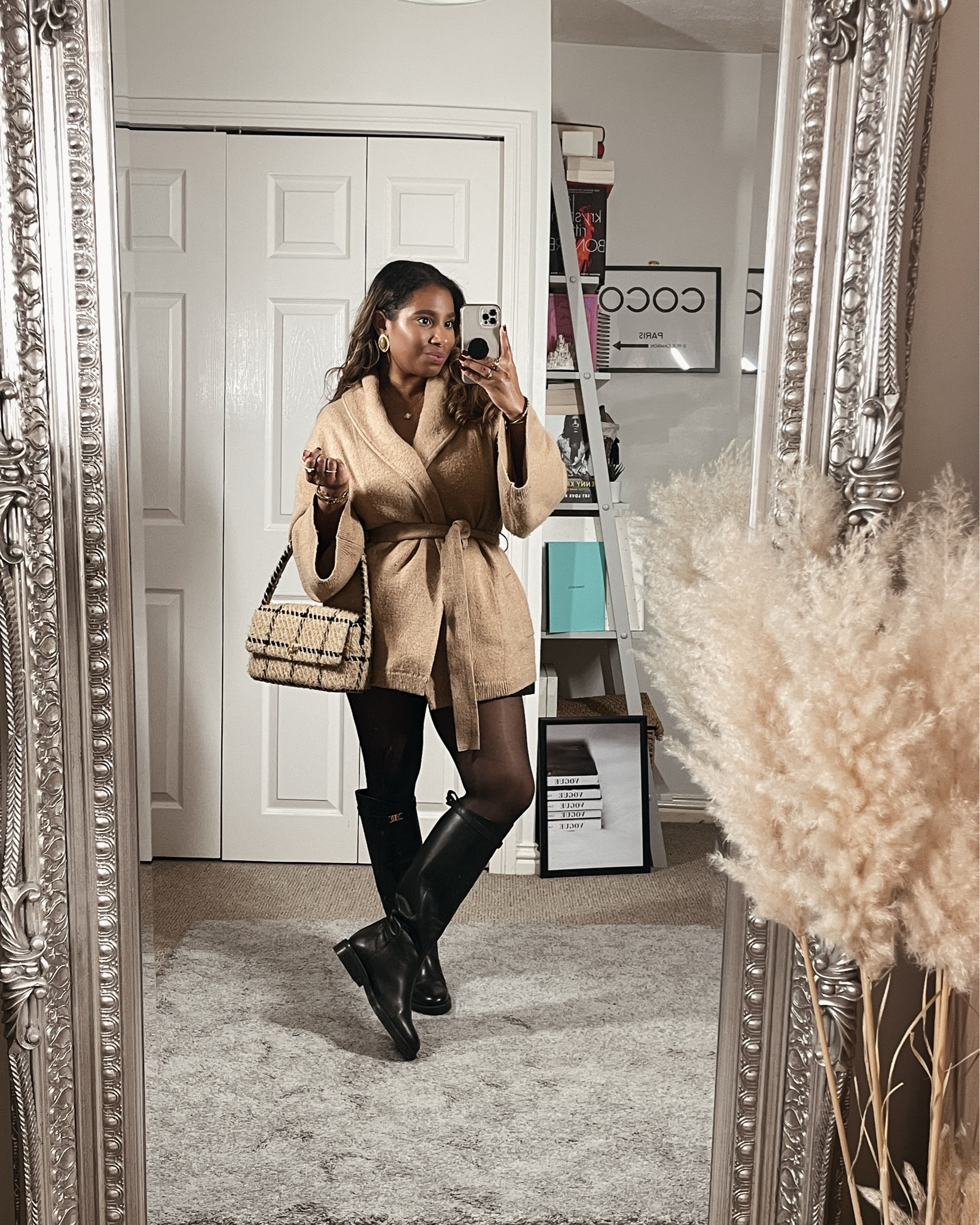 These boots 😍

#boots #massimodutti

#LTKshoes #LTKeurope #LTKuk