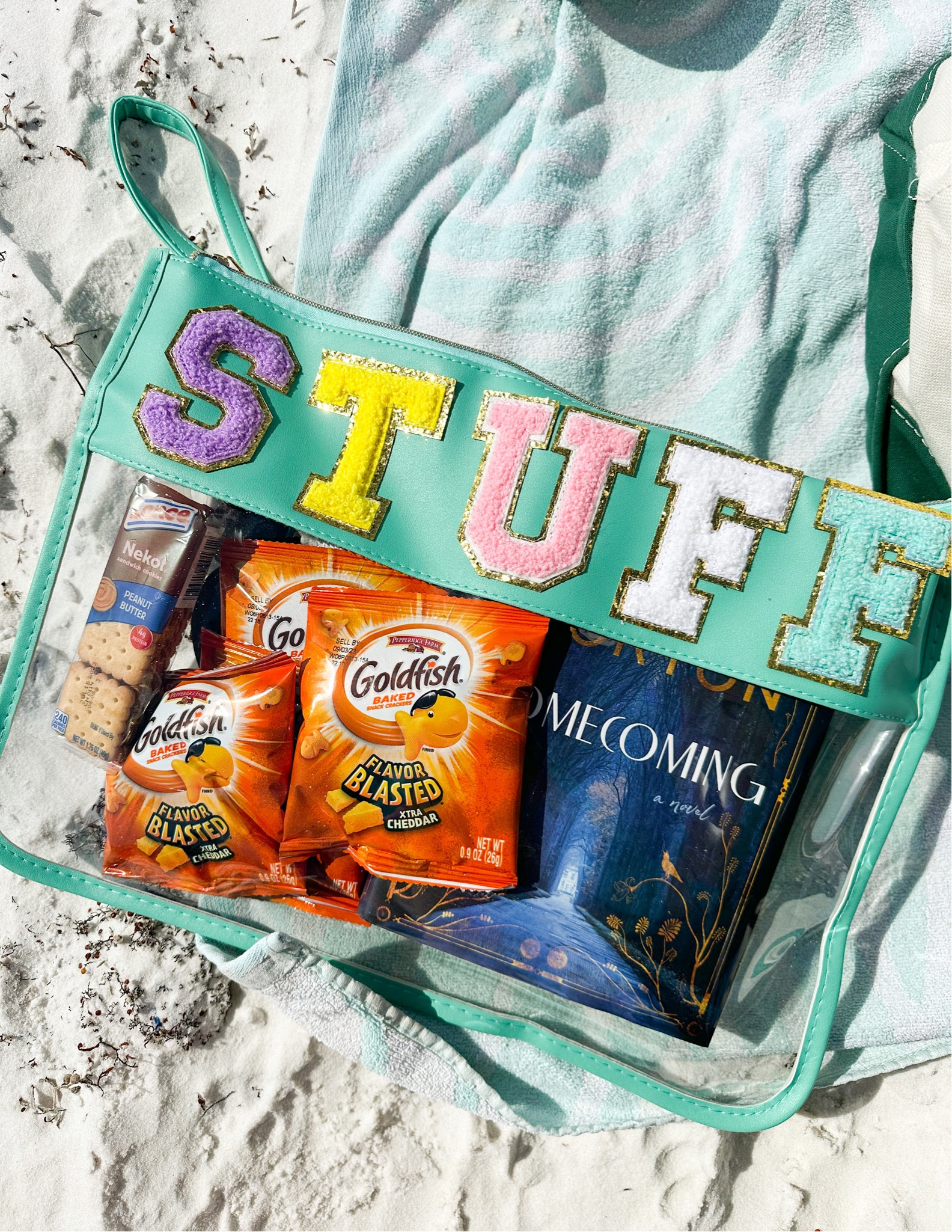 Beach stuff, amazon haul for our beach trip



#LTKSeasonal #LTKtravel #LTKFind