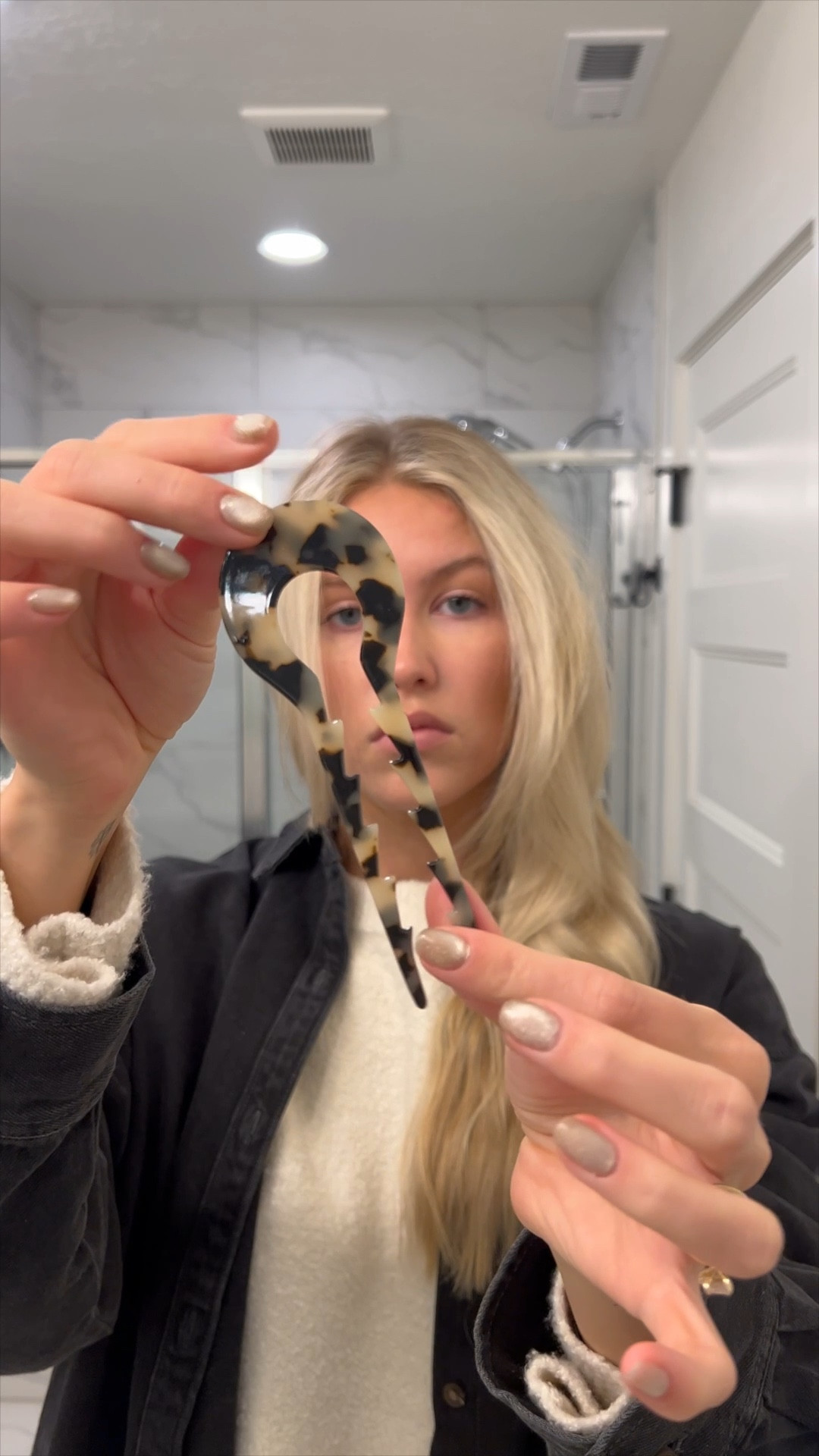 Some of my favorite hair products! Dry shampoo, hair pin tutorial, shark air styler 

#LTKBeauty #LTKVideo #LTKStyleTip