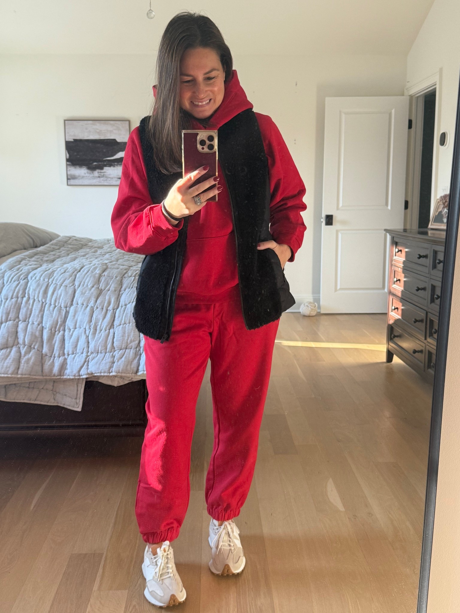 Sometimes we wear red ❤️



#LTKmomlife #LTKOver40