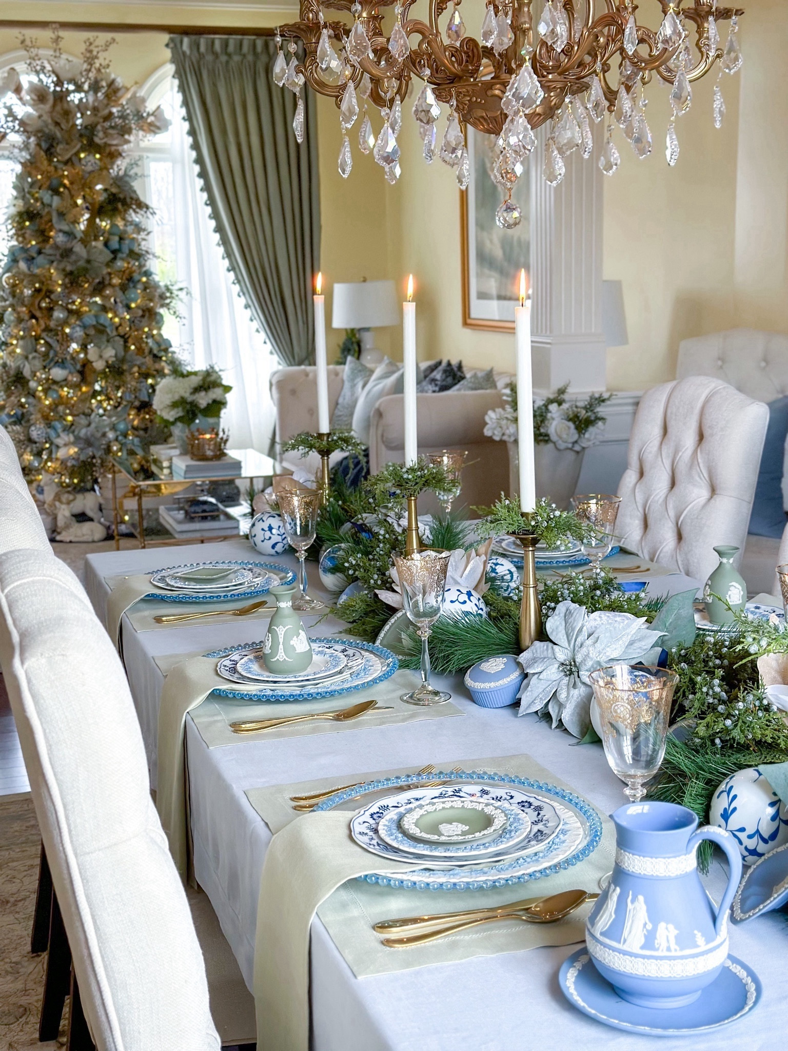 Shop my Frosted Forest Christmas Tablescape!

Christmas linens, table linens, Wedgwood, blue Danube, grand millennial style, grand millennial Christmas, pine garland, juniper berry garland, magnolia stems, juniper berry candle rings, gold flatware, celadon Wedgwood, jasperware, gold candleholders, gold wine glasses, Christmas decor, Christmas entertaining, Christmas dinner 

#LTKHoliday #LTKSeasonal #LTKhome