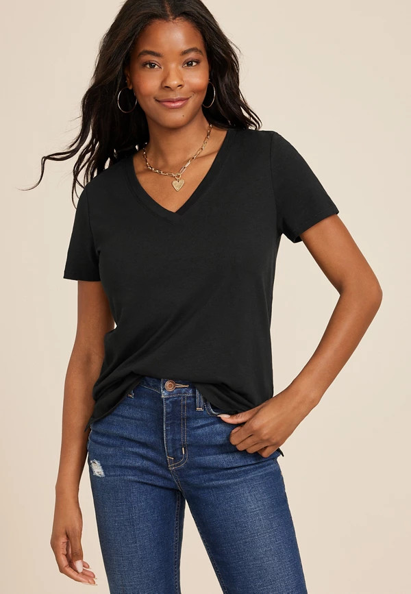24/7 Dawson V Neck Tee | Maurices