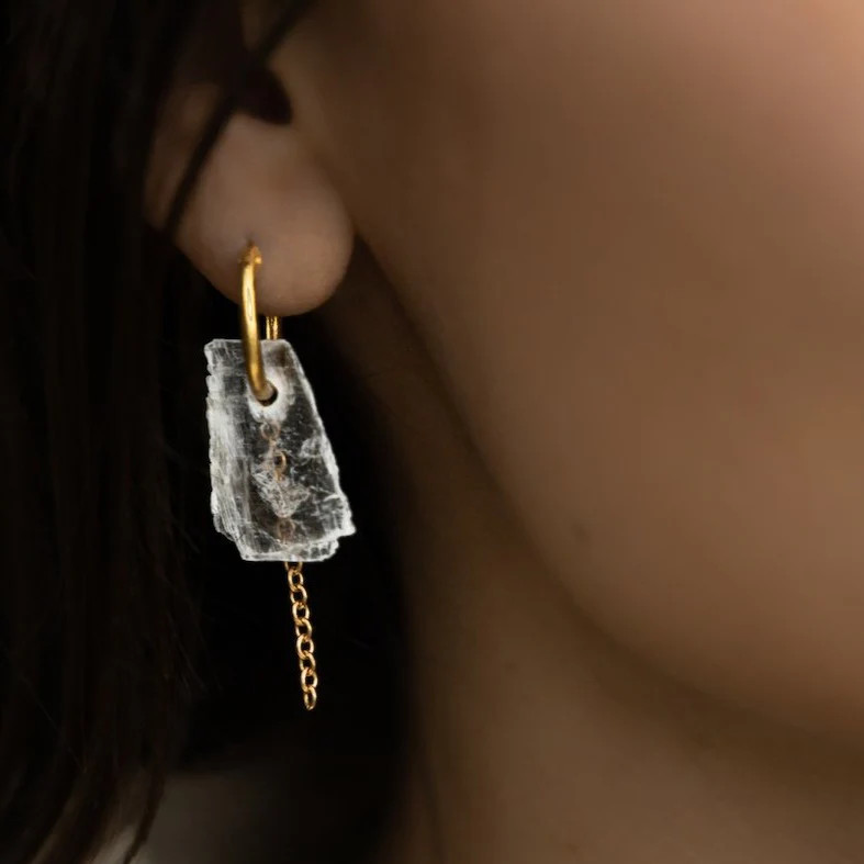 TINY CLARITY Hoops | Twisted Silver