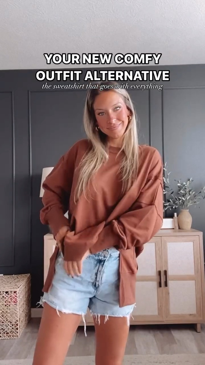 Comment ✨ NEED IT ✨ and i’ll send your way! This sweatshirt is going lots of places. Just sayin’. So comfortable but so dang on-trend with that fun visible seam and split him on the bottom and cuff! I have an agenda for every color! 🤭 Wearing a Large!

sweatshirts, comfy sweatshirts, trendy sweatshirts, pullovers, amazon sweatshirts, crew neck sweatshirt, crew neck pullover, neutral sweatshirts, boyfriend sweatshirts, solid sweatshirts, Womens Oversized Reverse Seam Sweatshirt, Casual Long Sleeve Crewneck Lightweight Pullover, Tops, Loose Sweatshirts

#amazonstyle #sweatshirts #pullovers